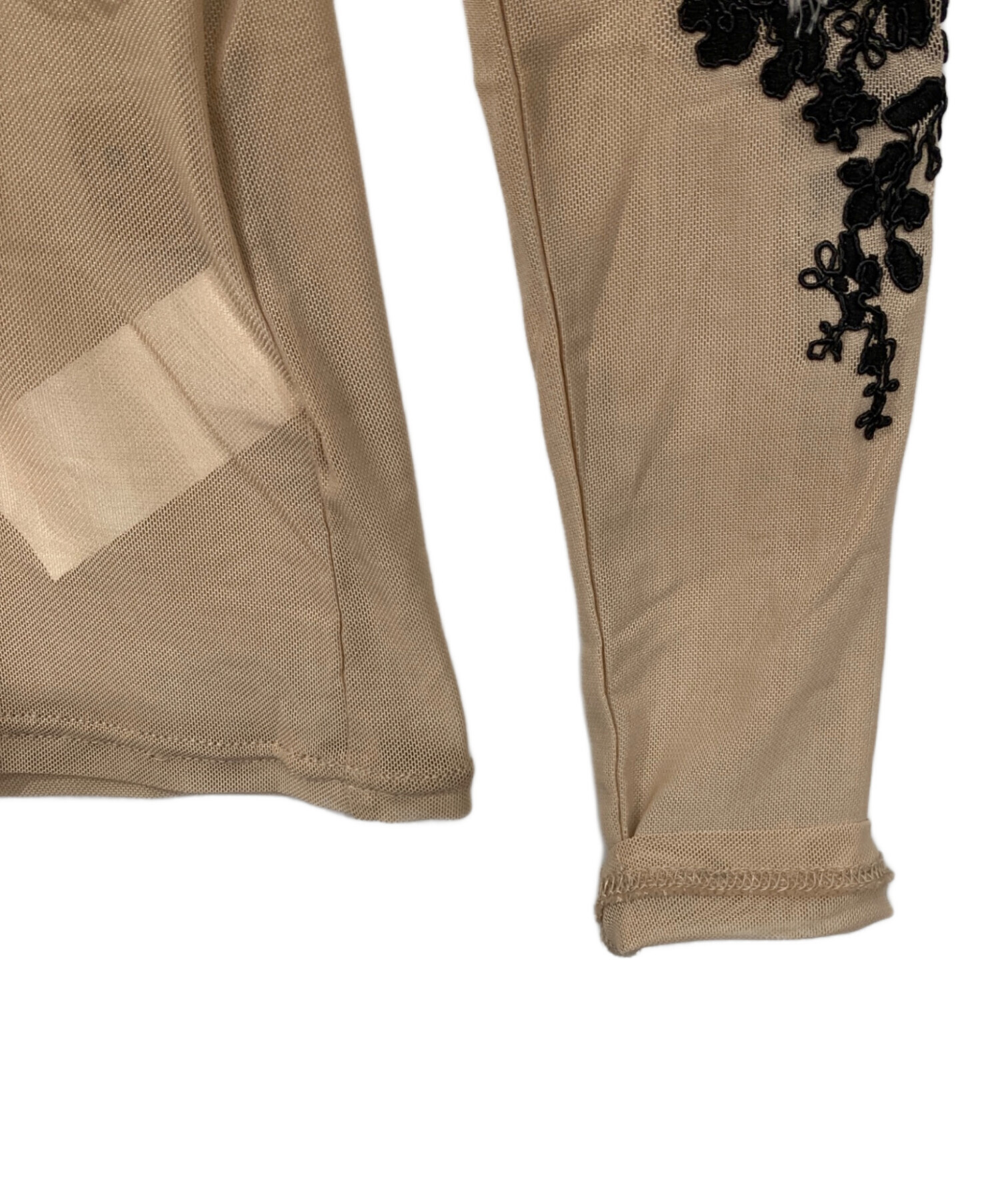 中古・古着通販】AMERI (アメリ) UND FUR EMBROIDERY SKIN TOP