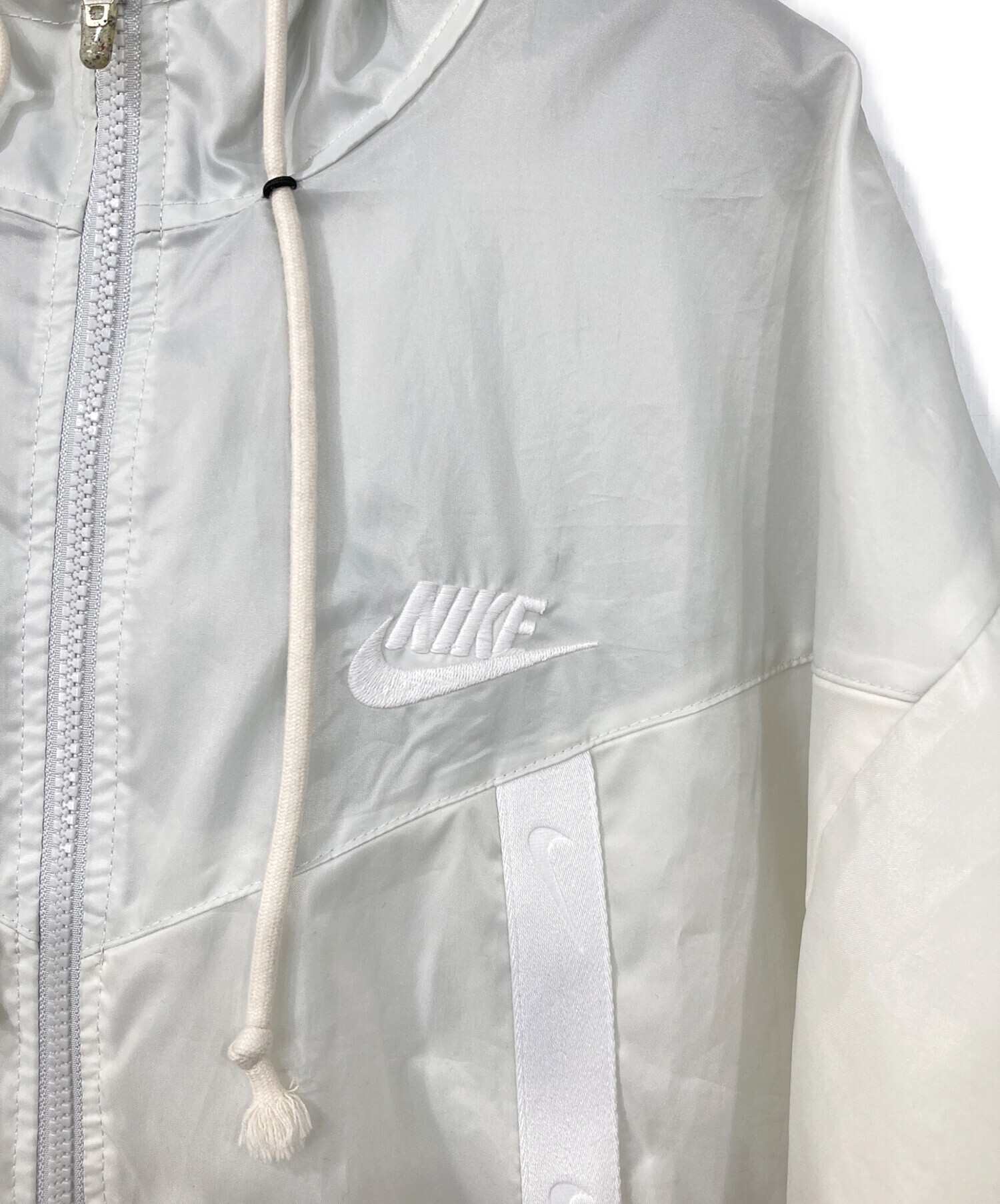 中古・古着通販】NIKE (ナイキ) ジップアップジャケット ホワイト