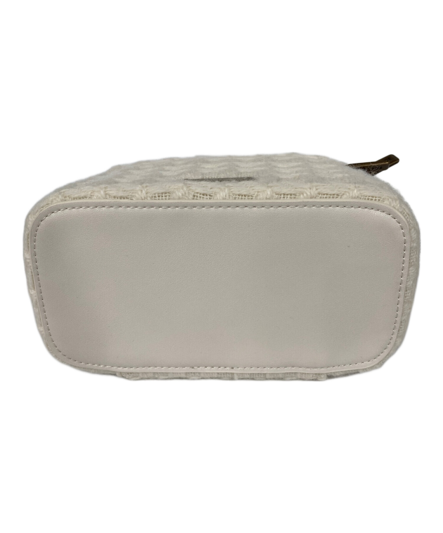中古・古着通販】the toe (ザ・トゥー) Hohe Vanity Bag アイボリー