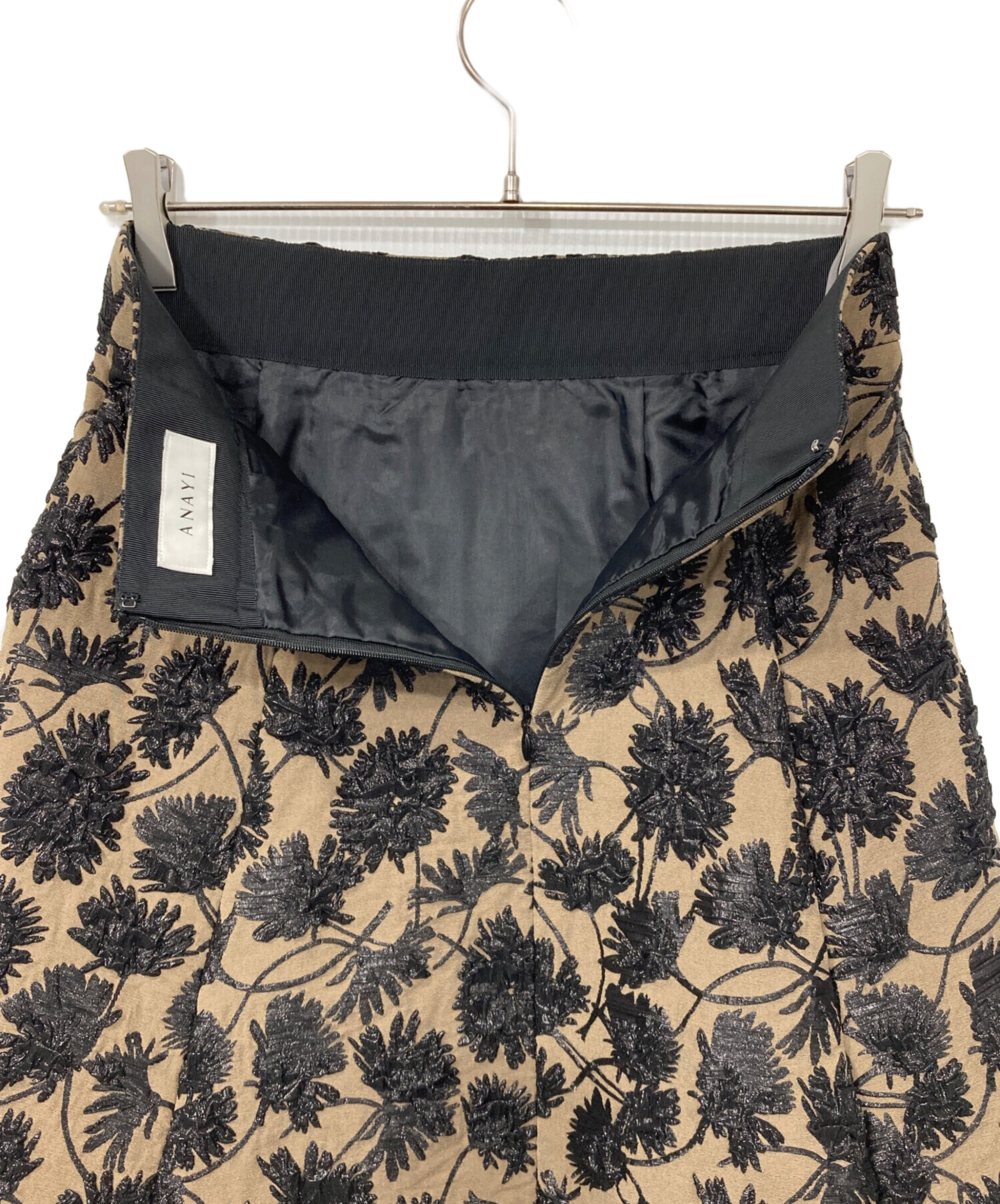 中古・古着通販】ANAYI (アナイ) フラワーデザインスカート ベージュ