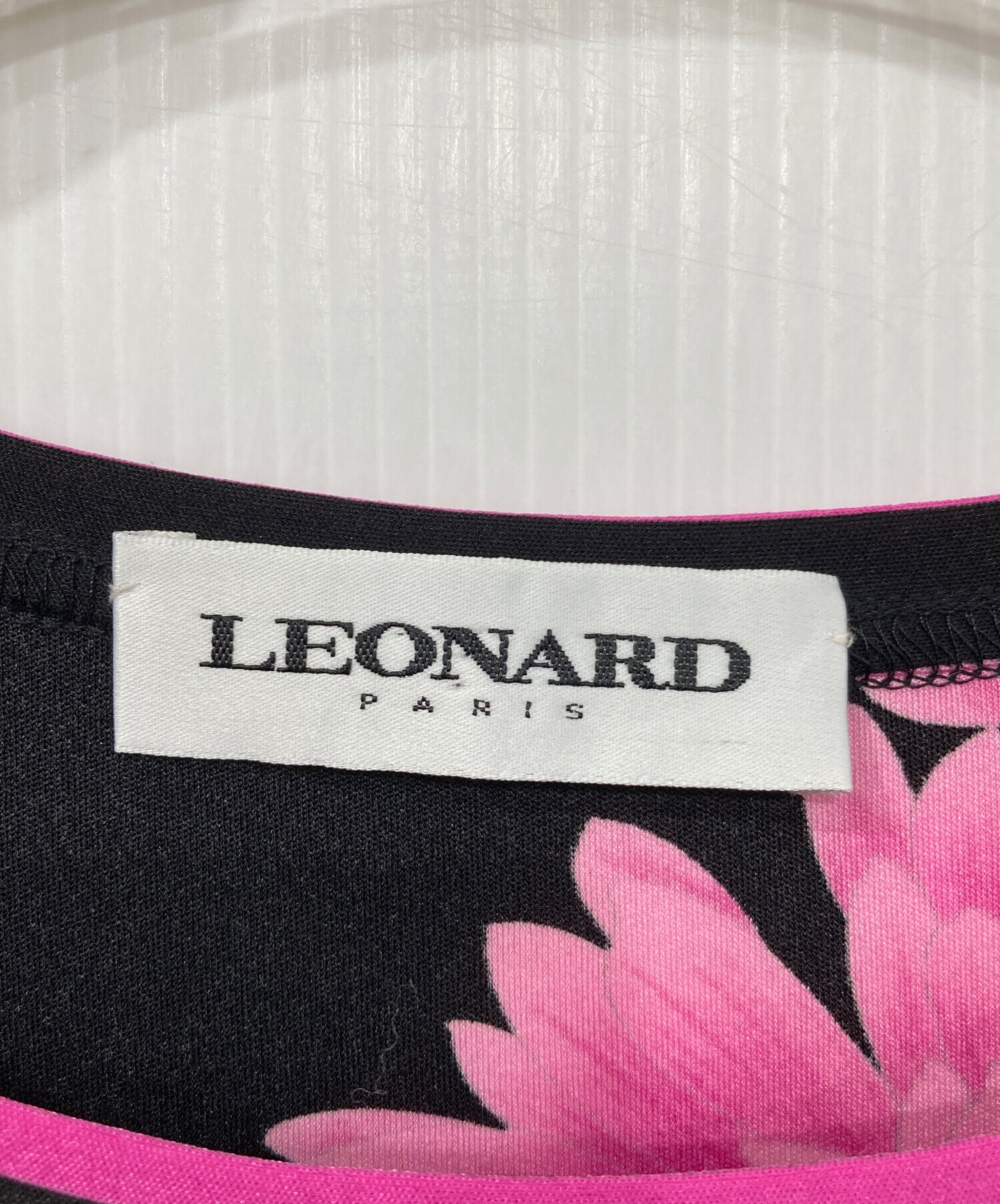中古・古着通販】LEONARD PARIS (レオナール パリ) フラワー柄Tシャツ