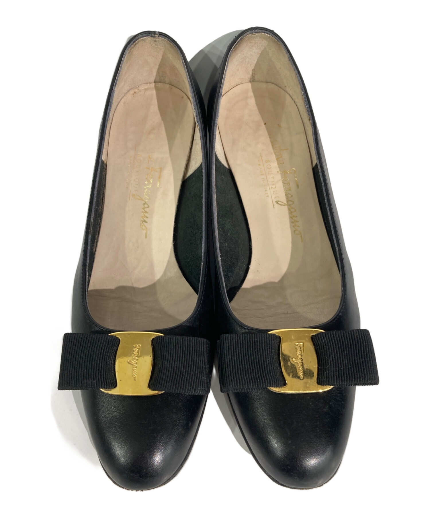新品未使用✨　サルヴァトーレフェラガモ　VARAリボン　パンプス　ブラック 中古・古着通販】Salvatore Ferragamo (サルヴァトーレ フェラガモ