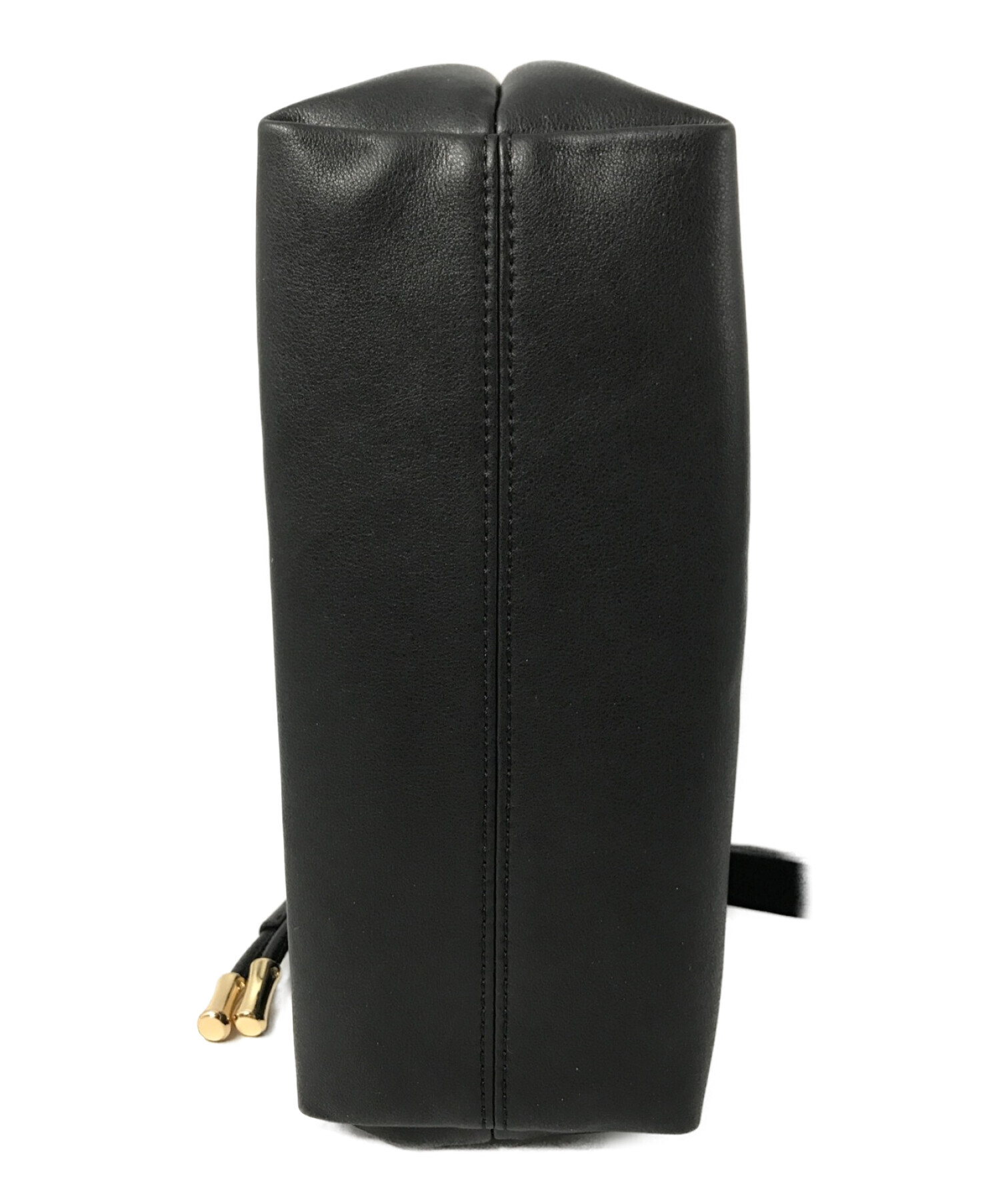 A.P.C. ブラックレザーショルダーバッグ 中古・古着通販】A.P.C. (アーペーセー) レザーショルダーバッグ