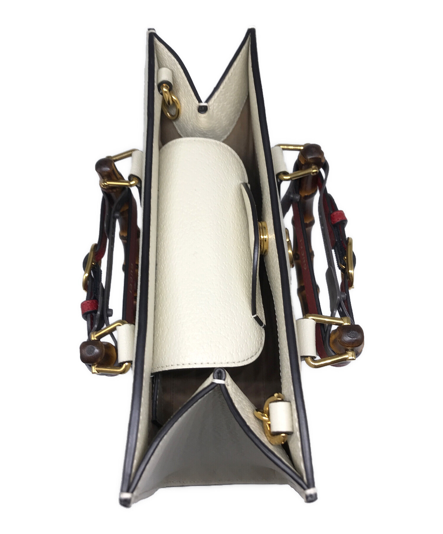 GUCCI ダイアナ　バンブー ホワイトレザートートバッグ Gucci Diana medium tote bag in white leather | GUCCI® US