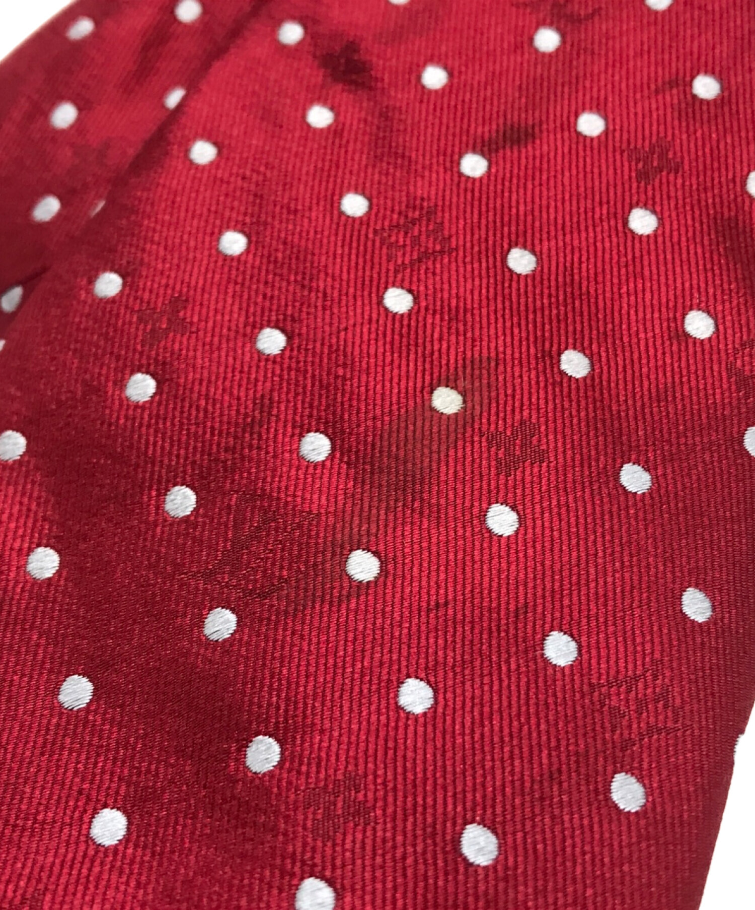 Louis Vuitton 赤 ドットパターン ネクタイ Louis Vuitton 赤 ドットパターン ネクタイ