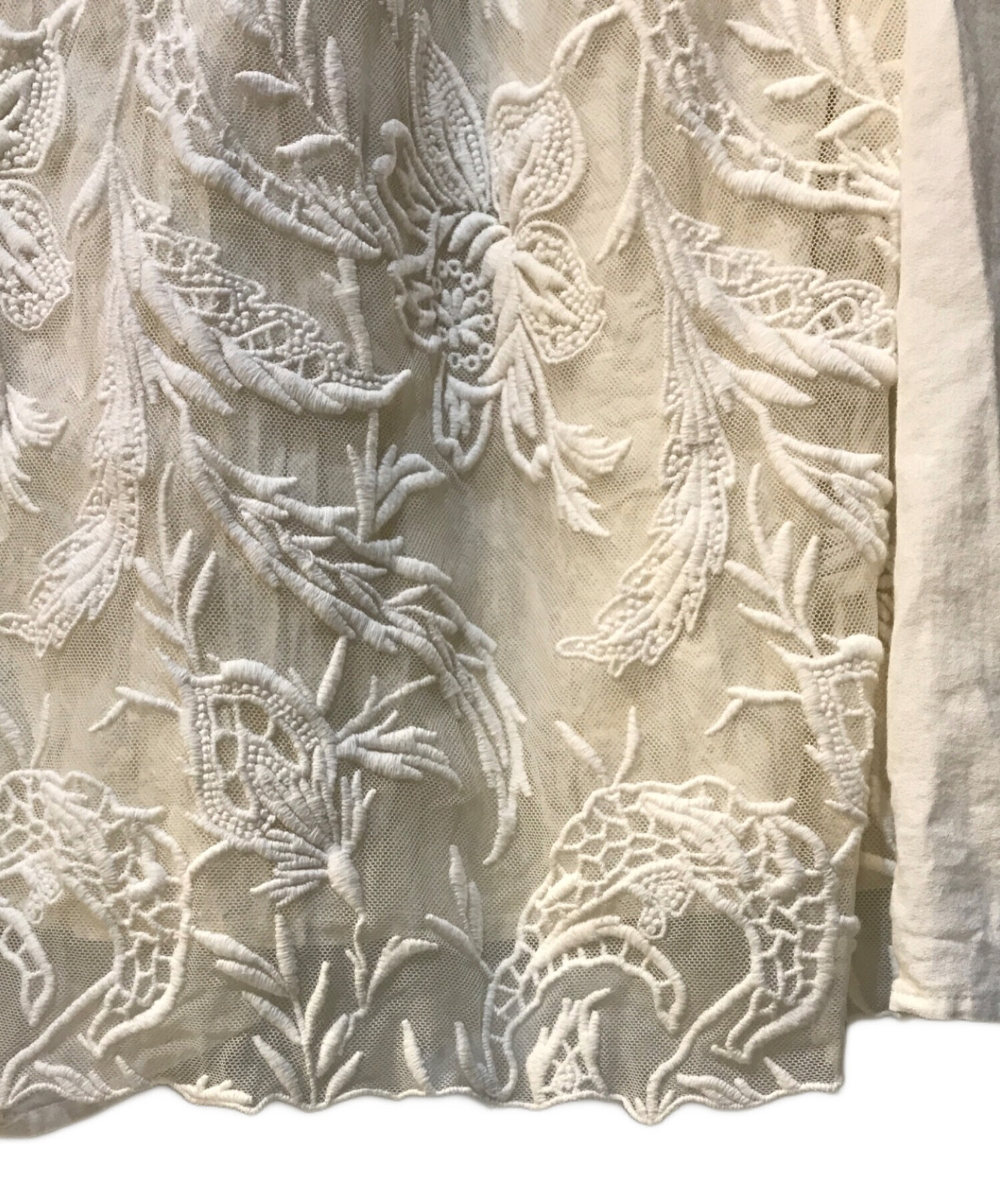 中古・古着通販】Ameri (アメリ) SHIRRING PLEATS DRESS ホワイト