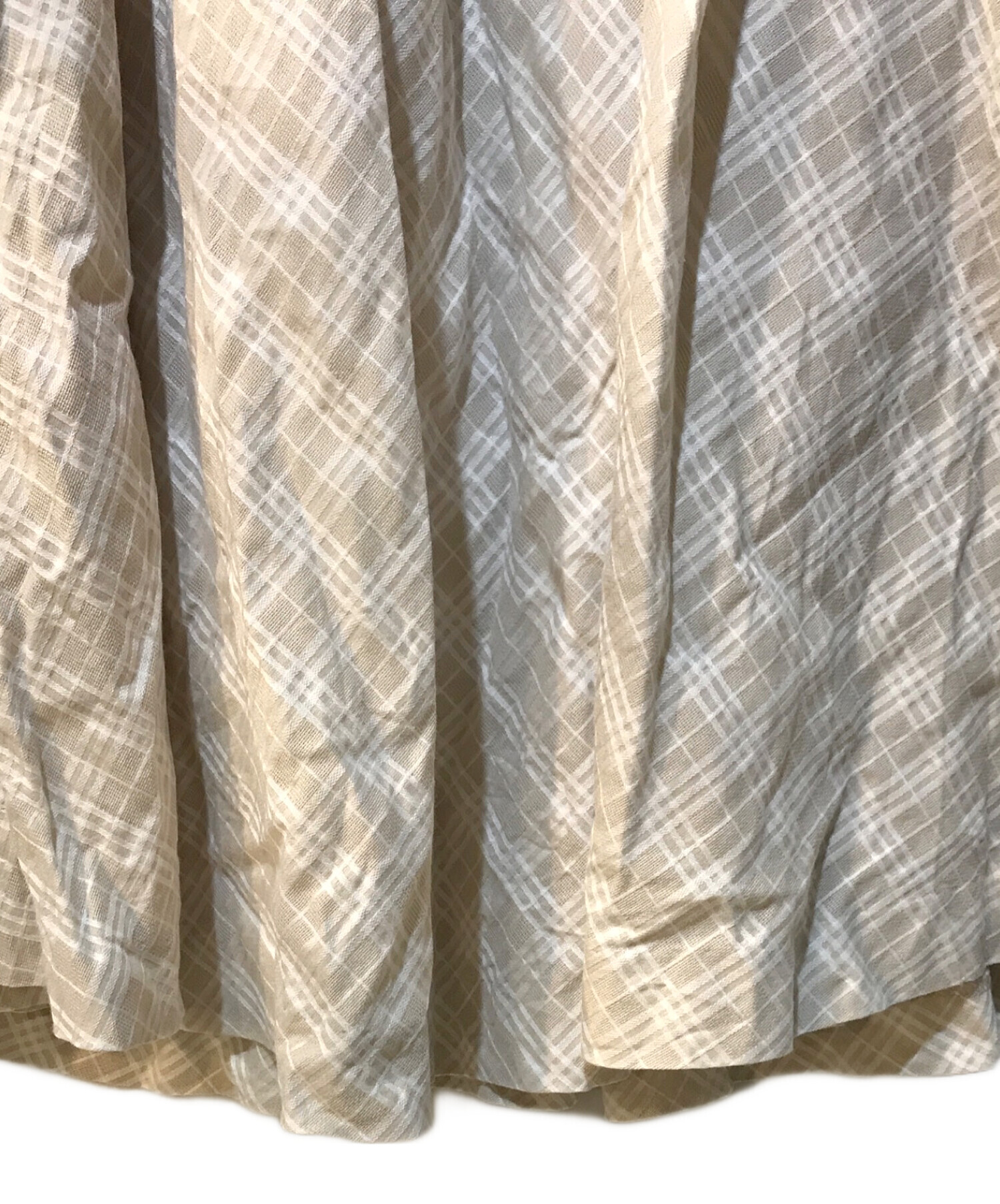 バーバリーワンピース バーバリーロンドン ベージュ リボン ワンピース 美品 バーバリーワンピース バーバリーロンドン ベージュ 大リボン