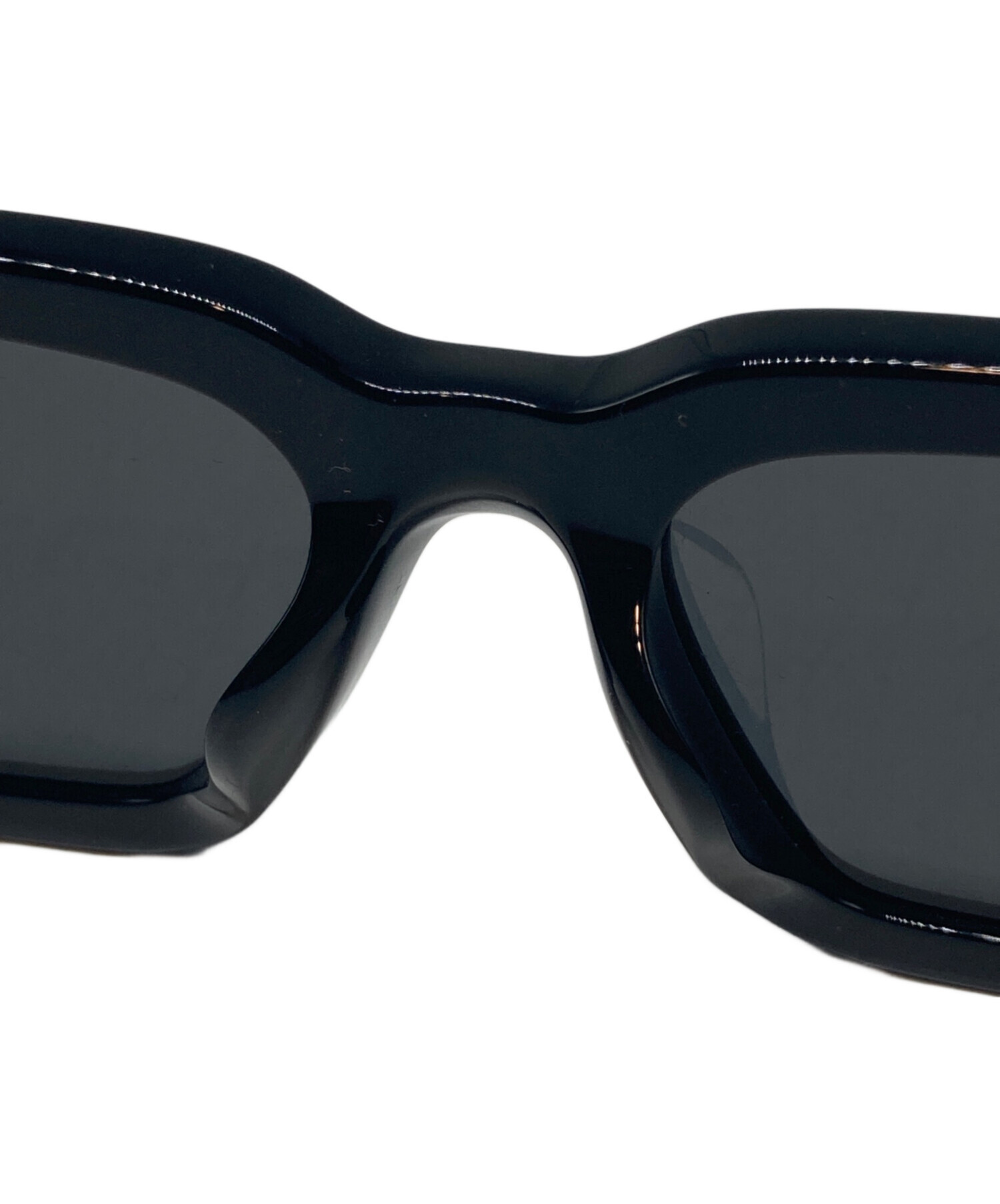 中古・古着通販】PRADA (プラダ) トライアングルロゴ サングラス