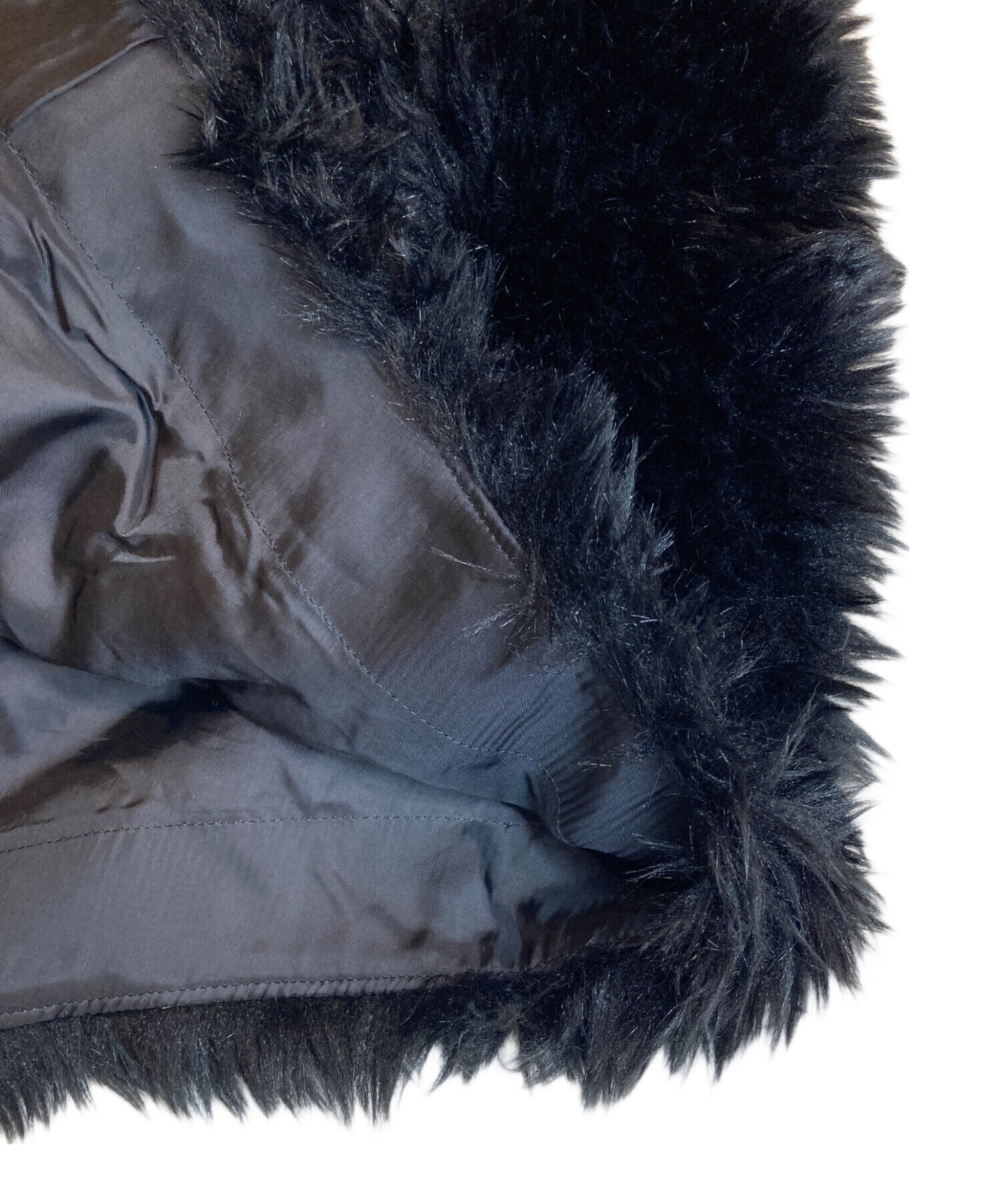 【美品】23AW コムデギャルソン 立体　フェイクファー　スカート 中古・古着通販】COMME des GARCONS (コムデギャルソン) エコファー