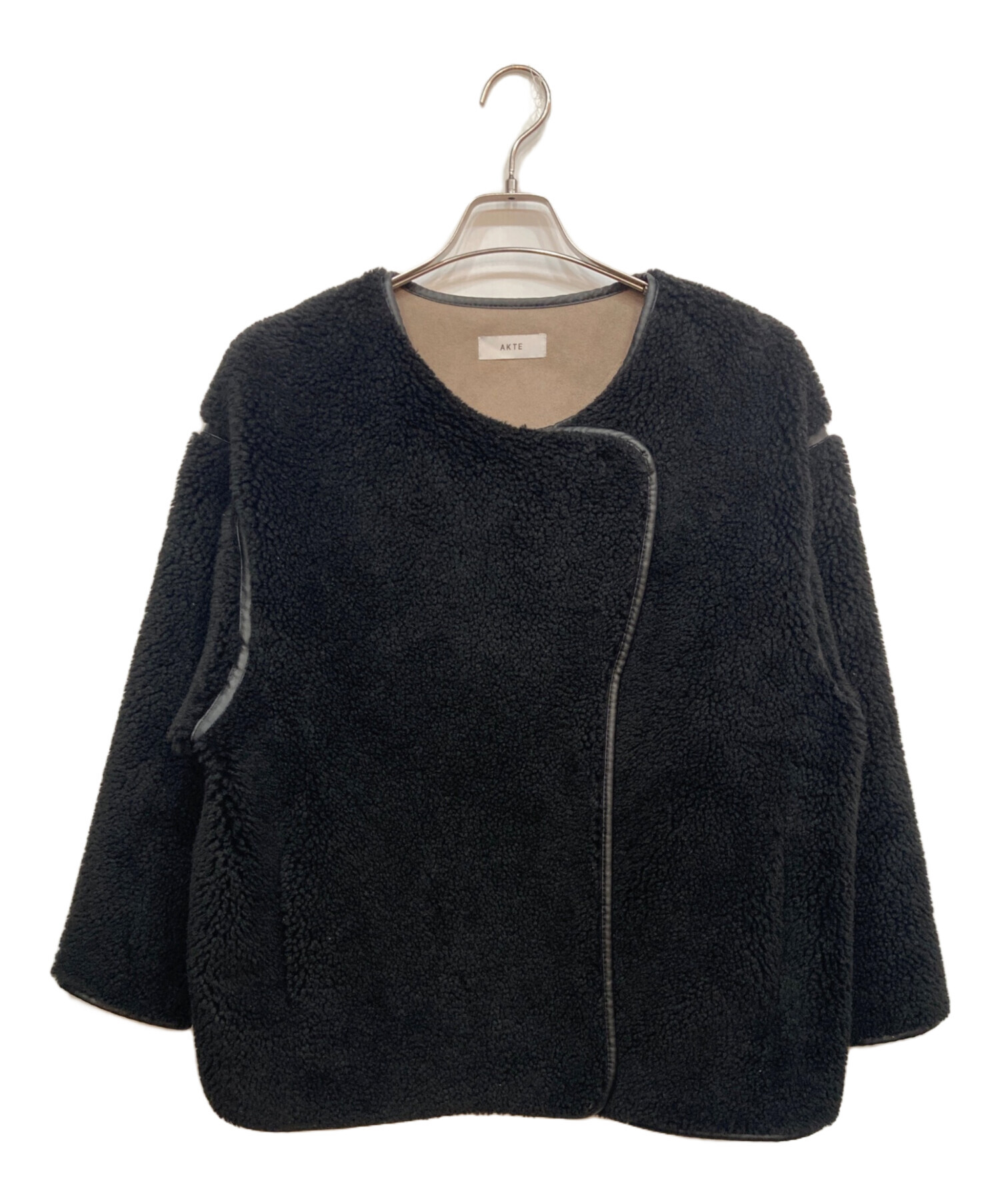 中古・古着通販】AKTE (アクテ) ボアミドルブルゾン ブラック サイズ