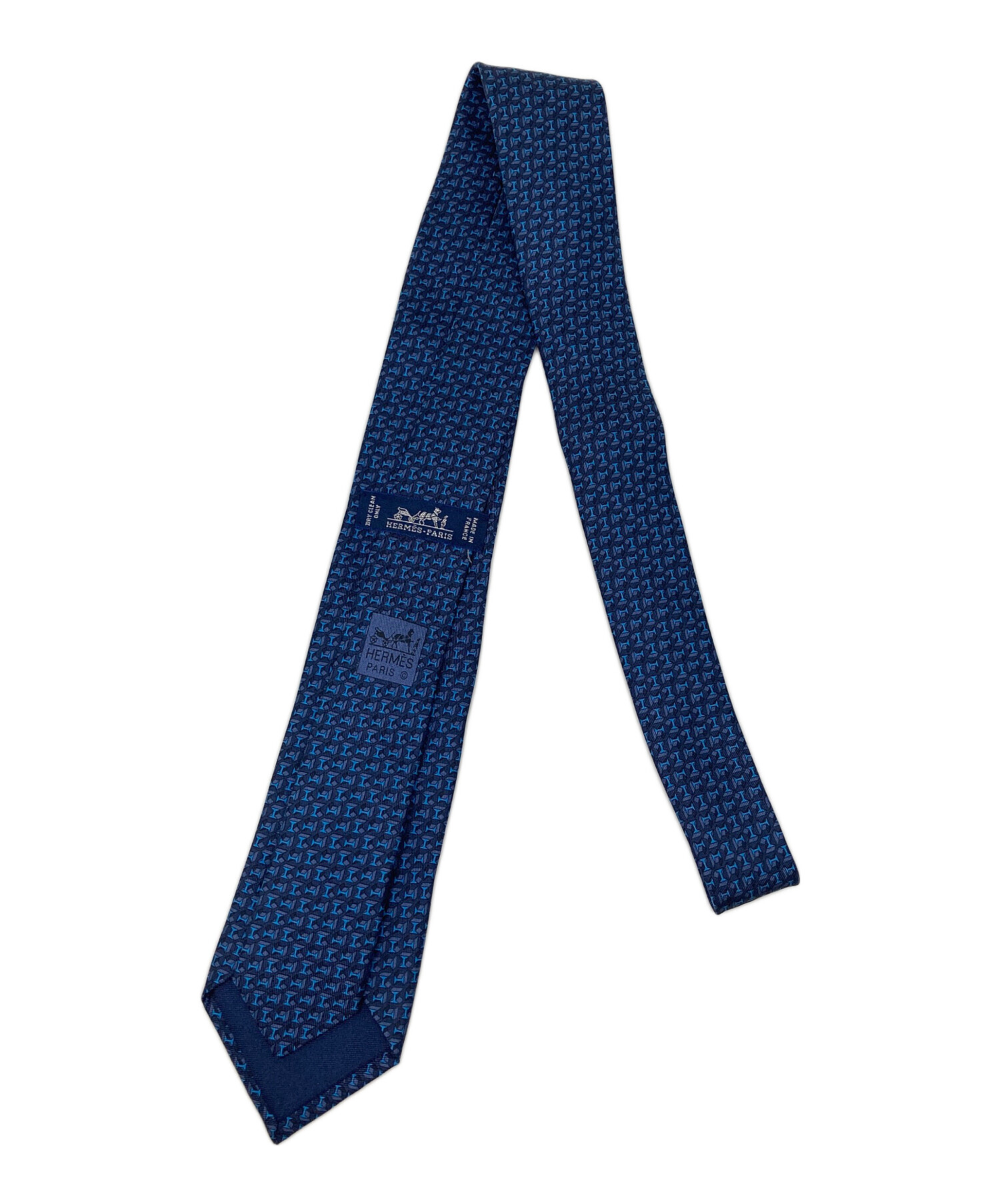 【新品】 エルメス HERMES シルク100% ネクタイ ネイビー グレー メンズ *ETC HERMES - HERMES ⁄ エルメス | シルク100% 総柄 ネクタイ | ネイビーの