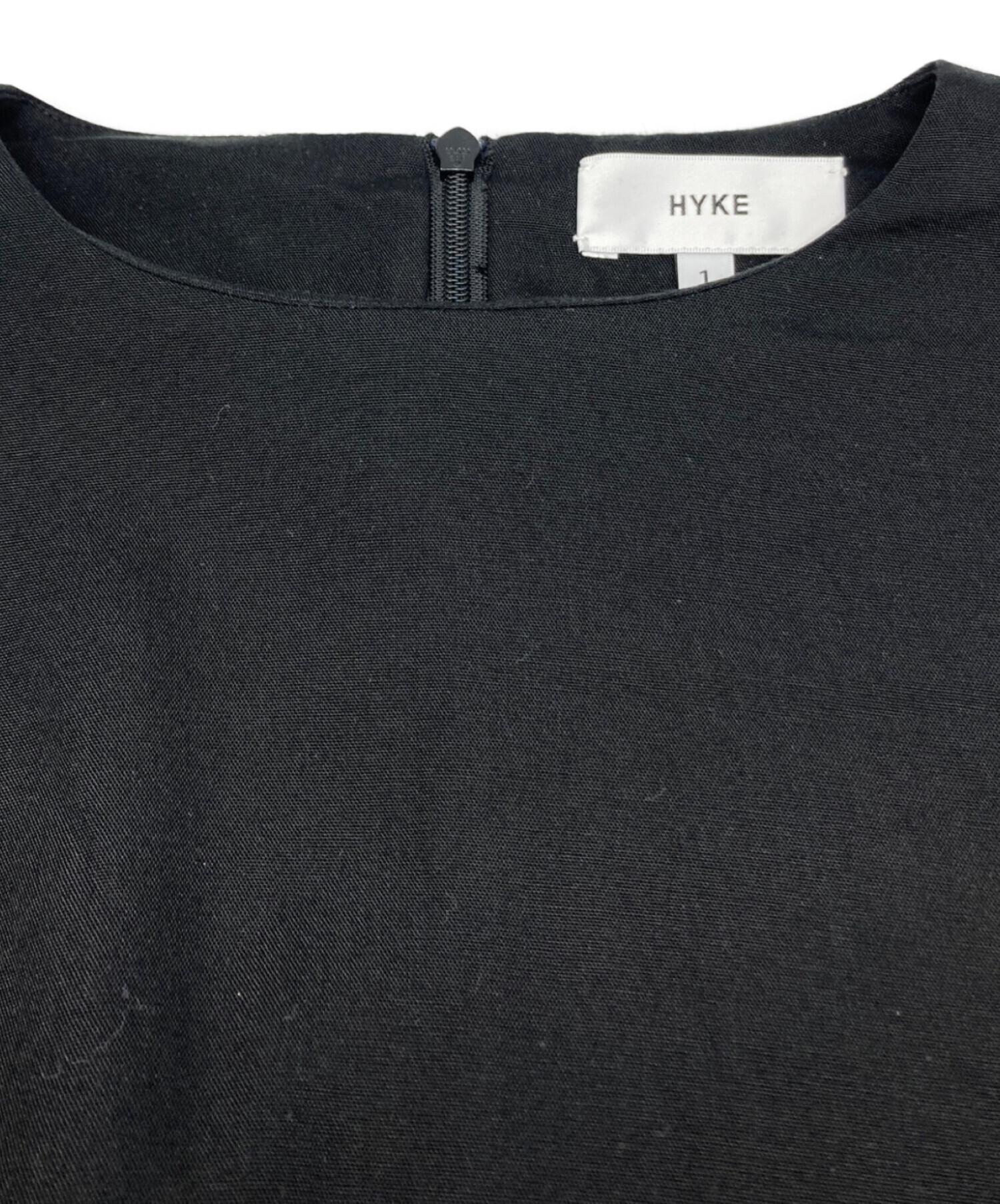 中古・古着通販】HYKE (ハイク) 半袖 ブラウス ブラック サイズ:1 