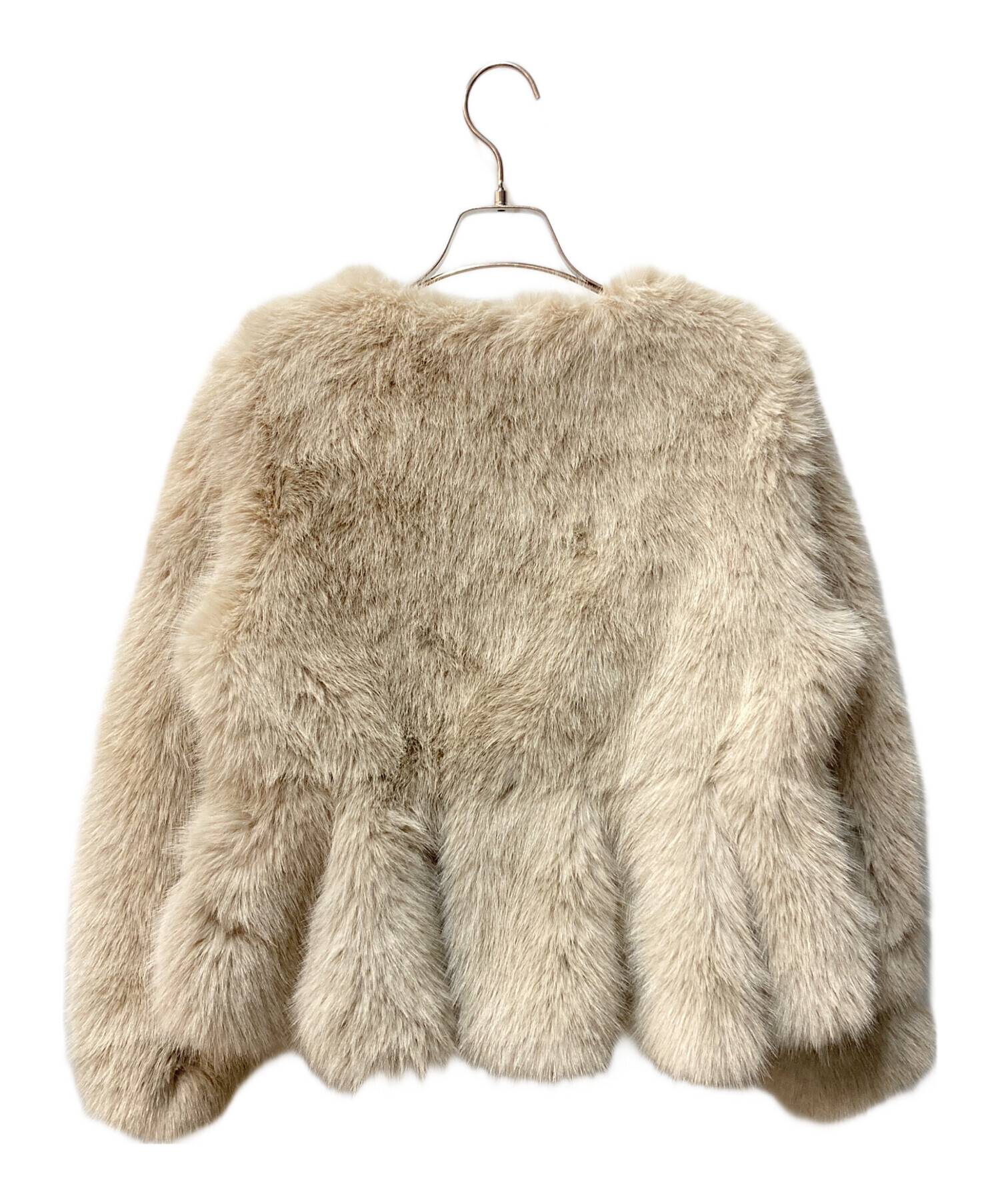 RAMONA PEPURAMU COAT bibiy ファー コート 中古・古着通販】Bibiy. (ビビィ) RAMONA PEPURAMU COAT ベージュ