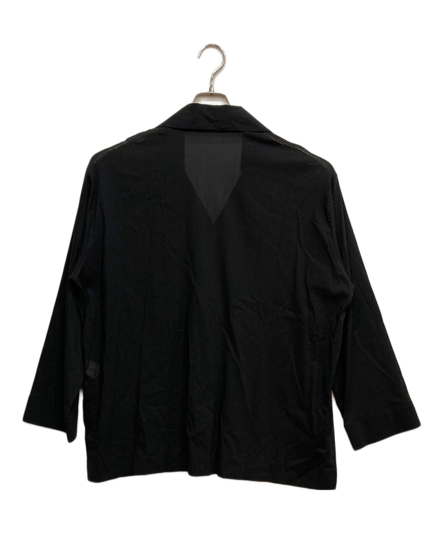 みけ　イッセイミヤケ　スキッパー　ブラウス　トップス 中古・古着通販】ISSEY MIYAKE (イッセイミヤケ) シアー スキッパー