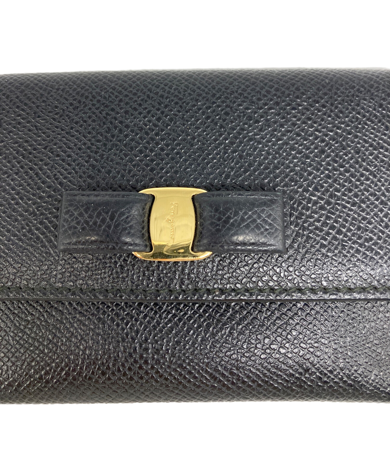 新品未使用　フェラガモ  ケース　国内直営店購入　ヴァラ　リボン　ハート 中古・古着通販】Salvatore Ferragamo (サルヴァトーレ フェラガモ