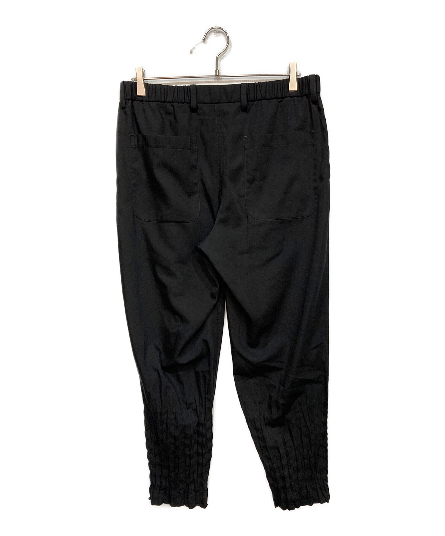 IKKO TANAKA イッセイミヤケパンツ 訳あり中古品 中古・古着通販】ISSEY MIYAKE (イッセイミヤケ) 裾プリーツパンツ