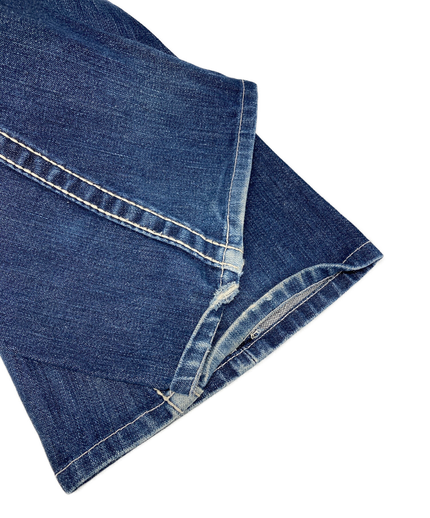 中古・古着通販】TRUE RELIGION (トゥルー レリジョン) FRANKIE BIG T