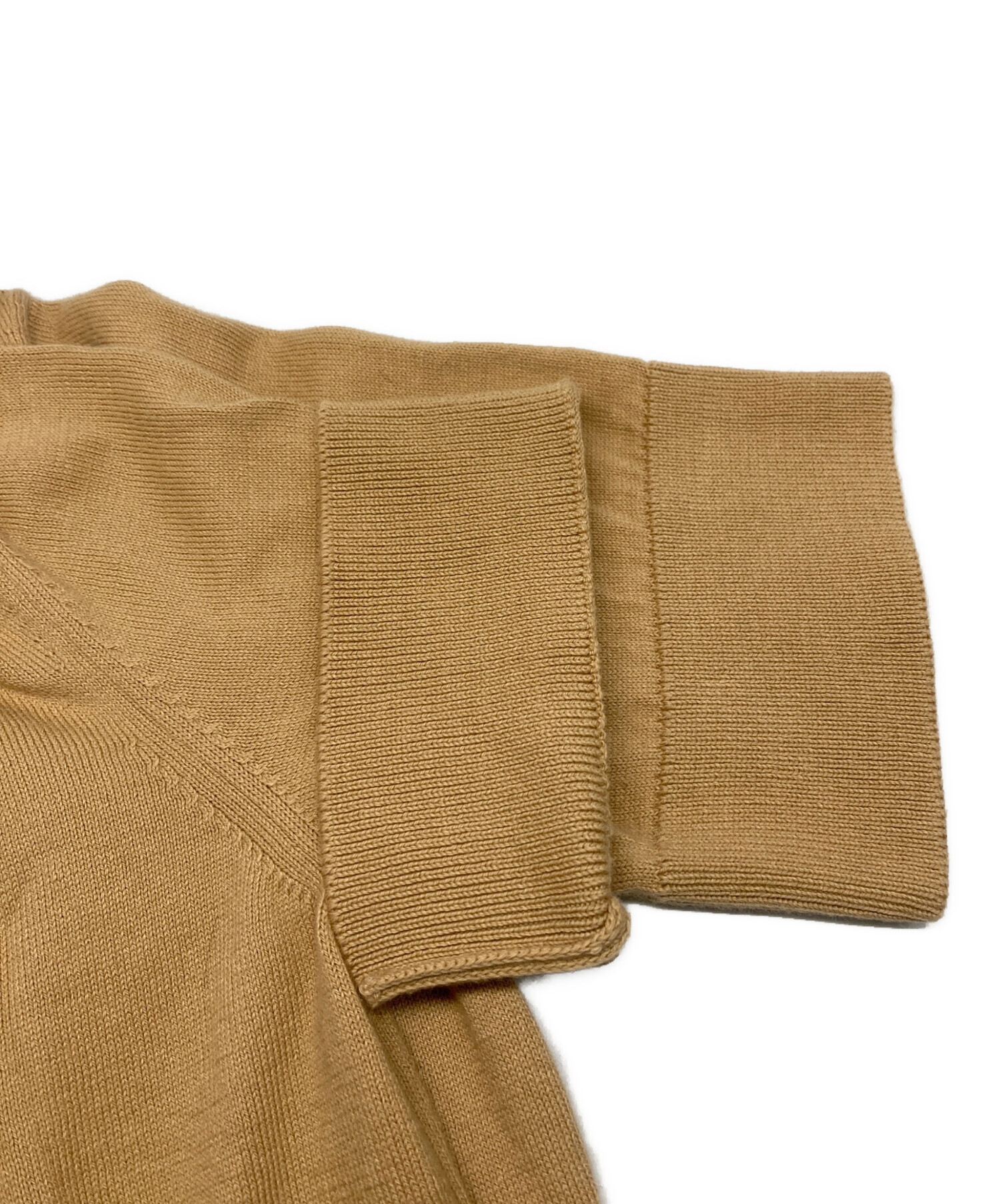 中古・古着通販】patou (パトゥ) ジャカード 半袖 ニット ベージュ