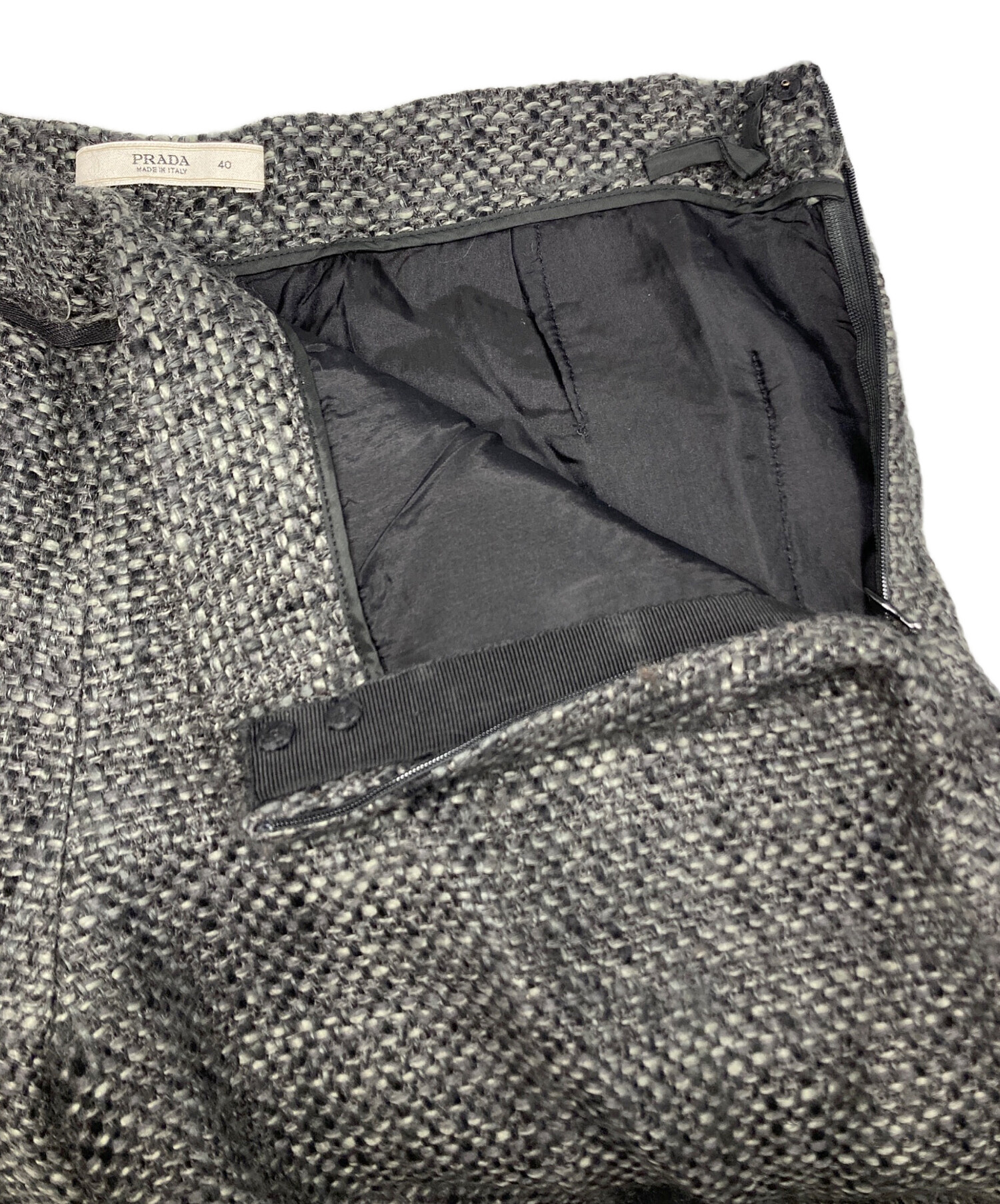 中古・古着通販】PRADA (プラダ) ウールショートパンツ ブラック