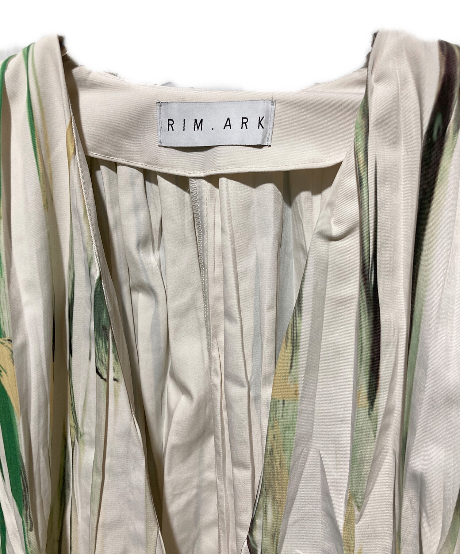 中古・古着通販】RIM.ARK (リムアーク) Movement pleats tops