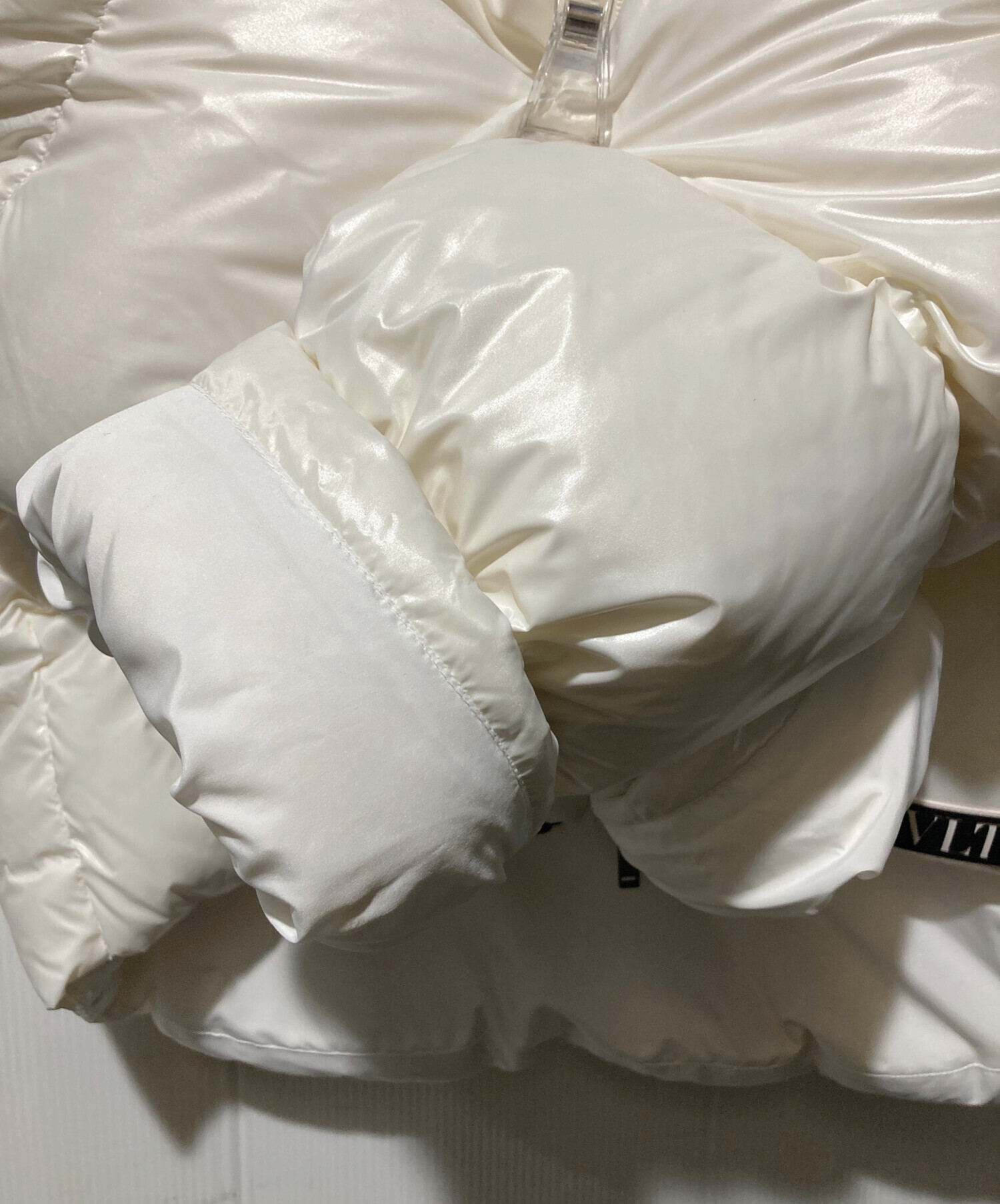 中古・古着通販】VALENTINO (ヴァレンティノ) VLTNパッチダウン