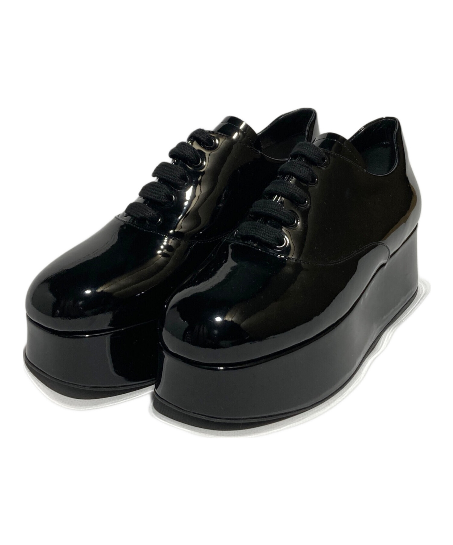 中古・古着通販】MIU MIU (ミュウミュウ) エナメルパンプス ブラック