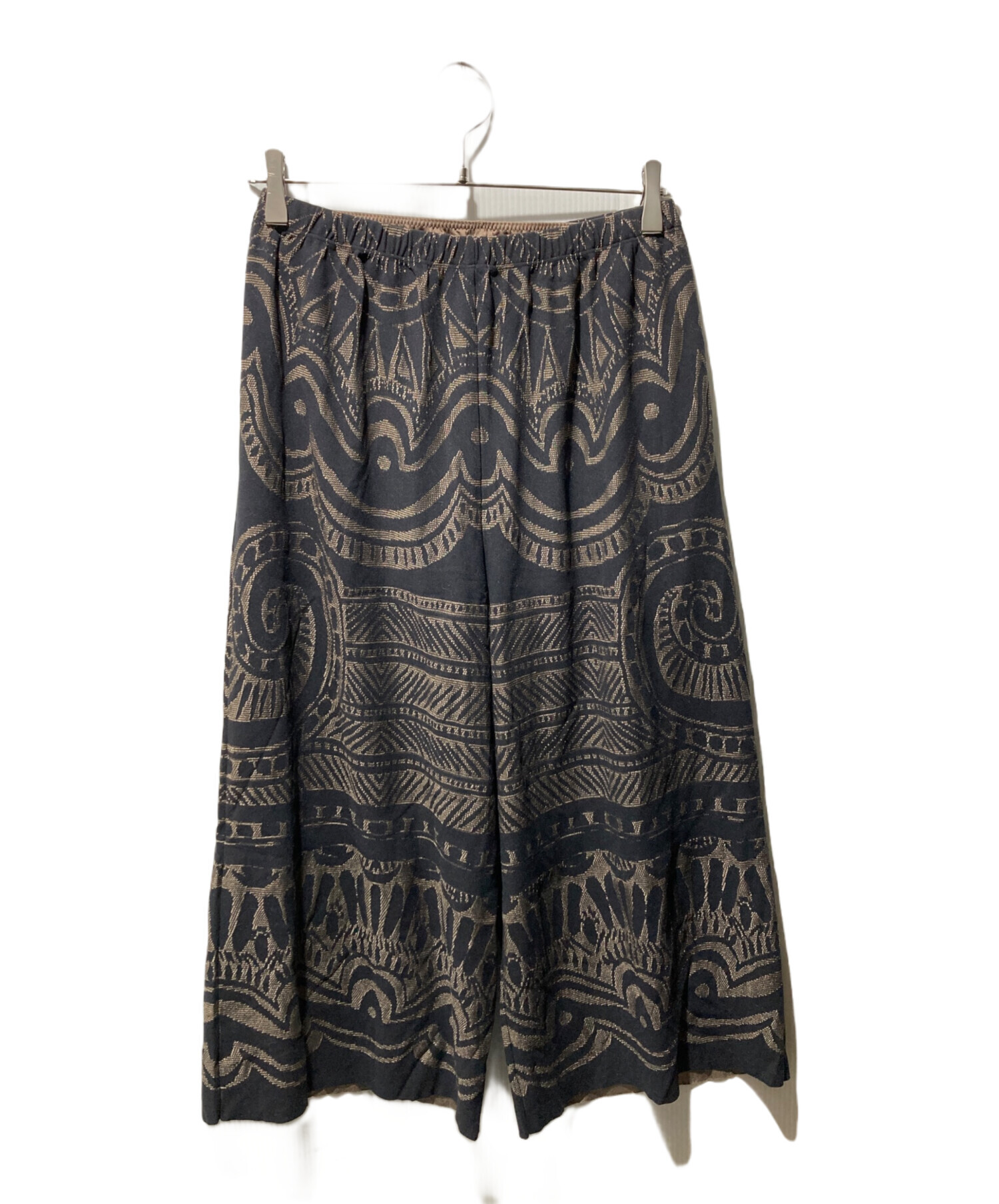 プリーツプリーズ PLEATS PLEAS ベージュ パンツ （中古・古着通販 