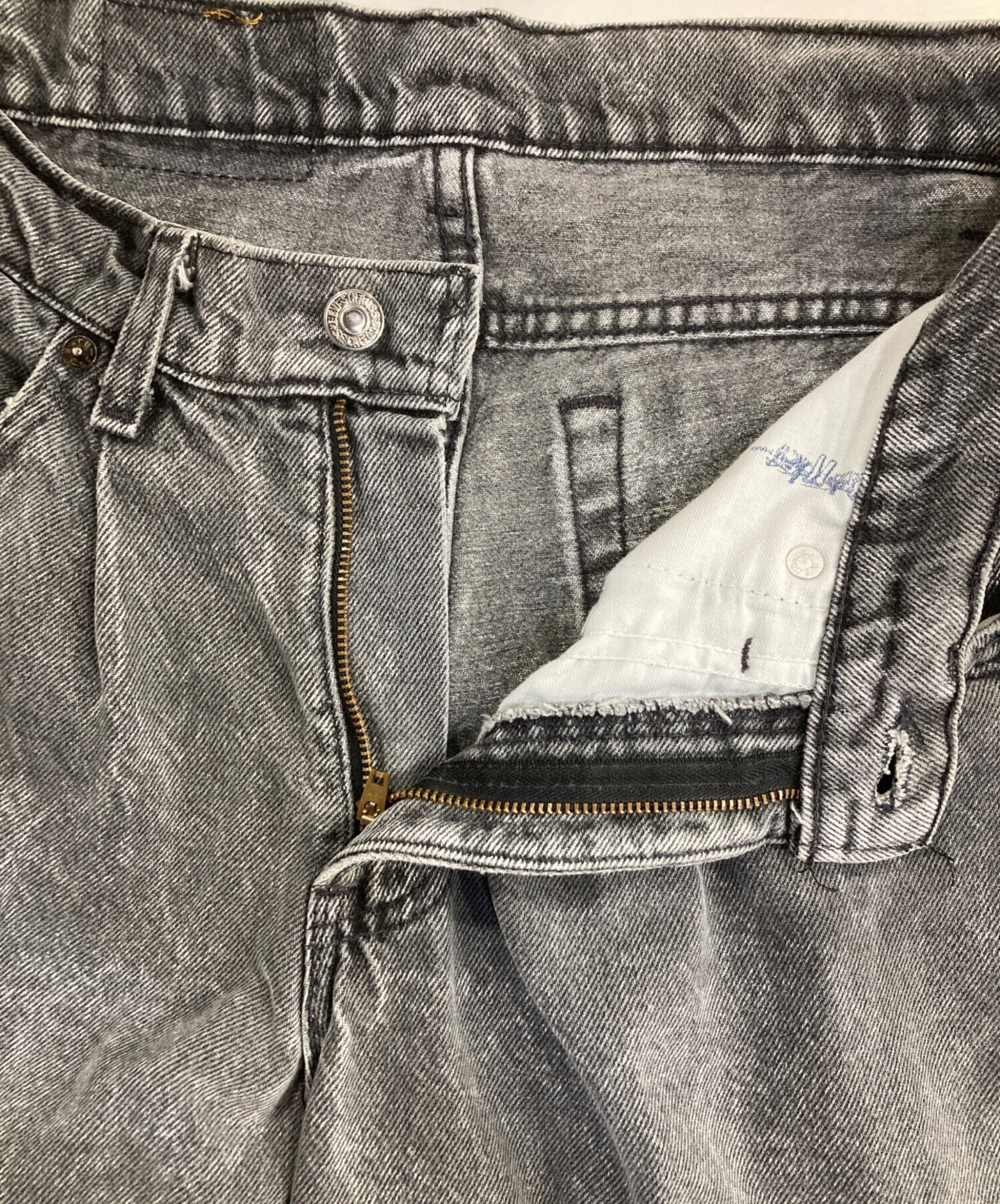 中古・古着通販】LEVI'S (リーバイス) USA製デニムパンツ グレー