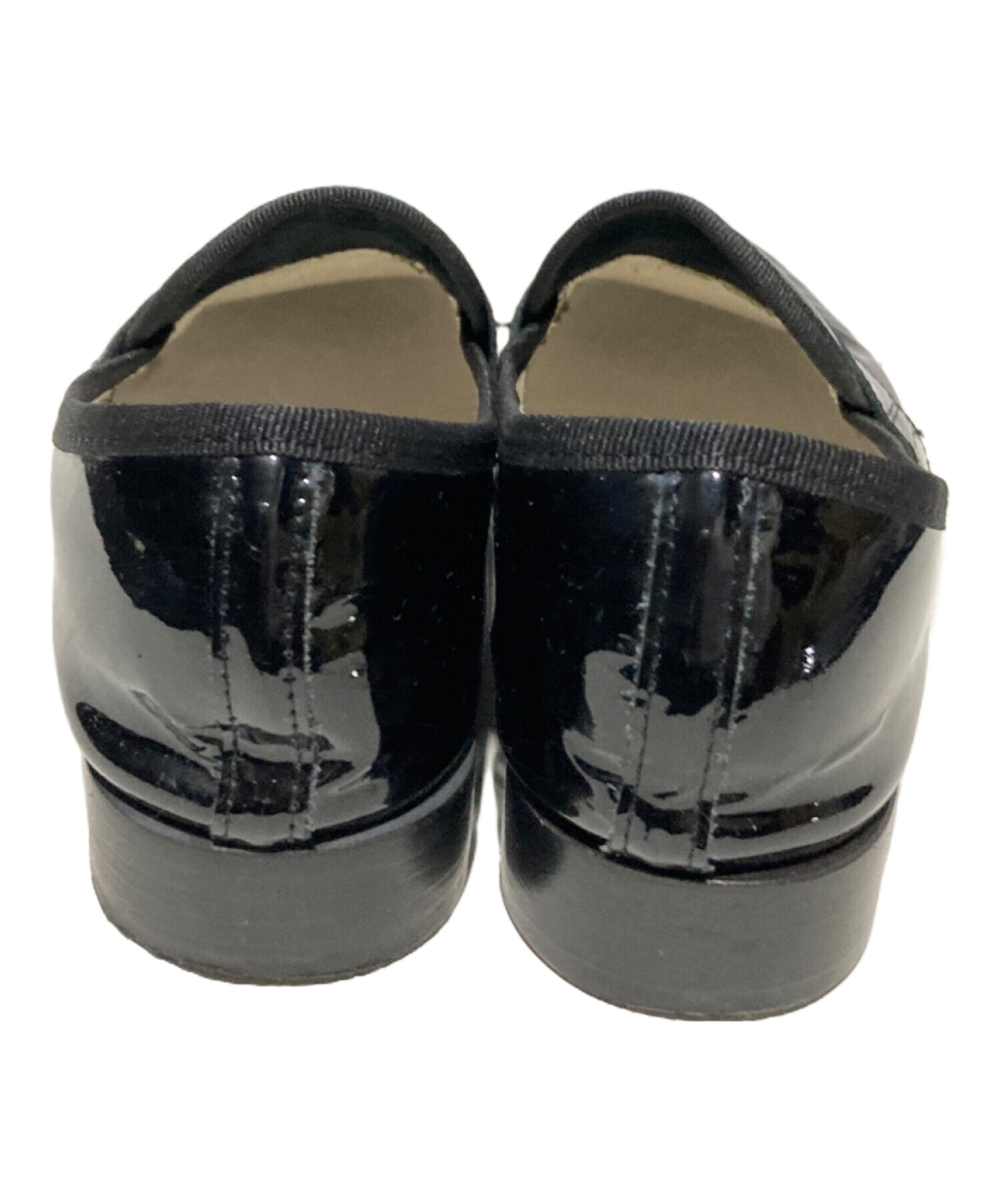 中古・古着通販】Repetto (レペット) エナメルパンプス ブラック 中古・古着通販】Repetto (レペット) エナメルパンプス ブラック