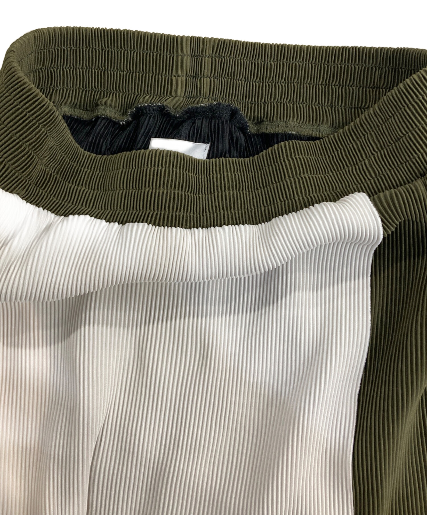 中古・古着通販】OMMO (オーエムエムオー) LAYERED PLEATS PT マルチ