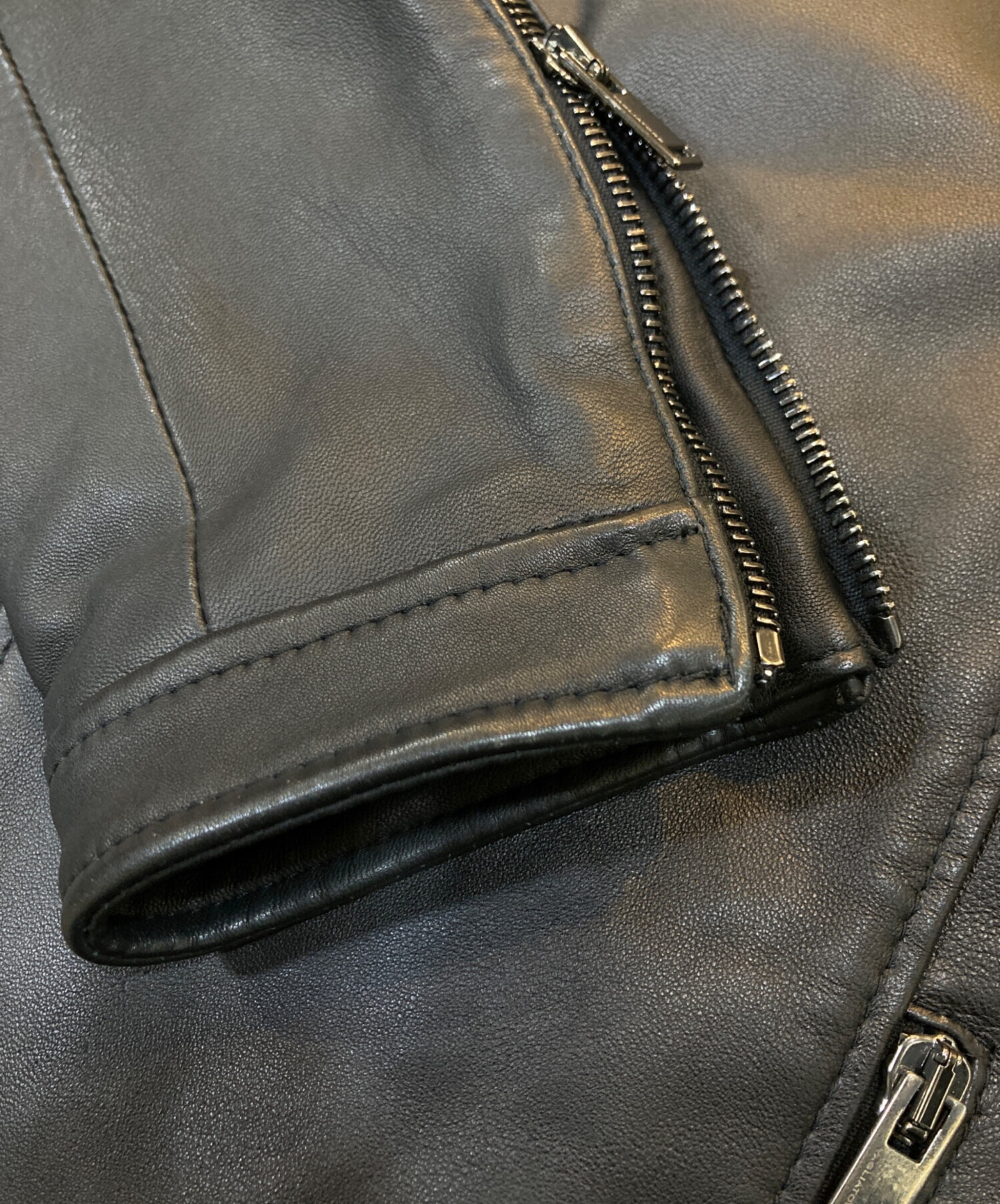 中古・古着通販】TAGLIATORE (タリアトーレ) STANLEY ラムレザー