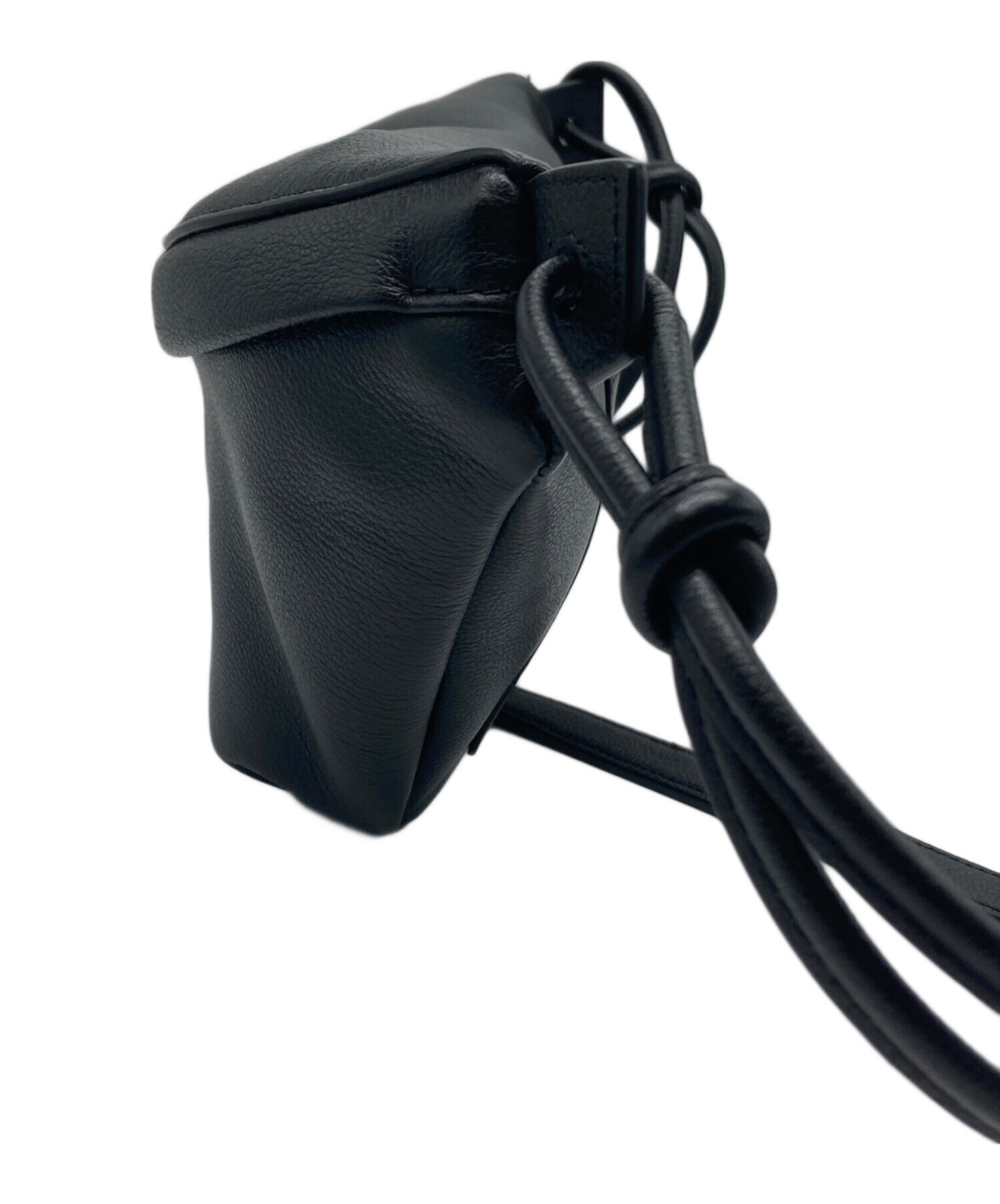 中古・古着通販】TOV (トーヴ) BUFF BODY レザーボディバッグ ブラック