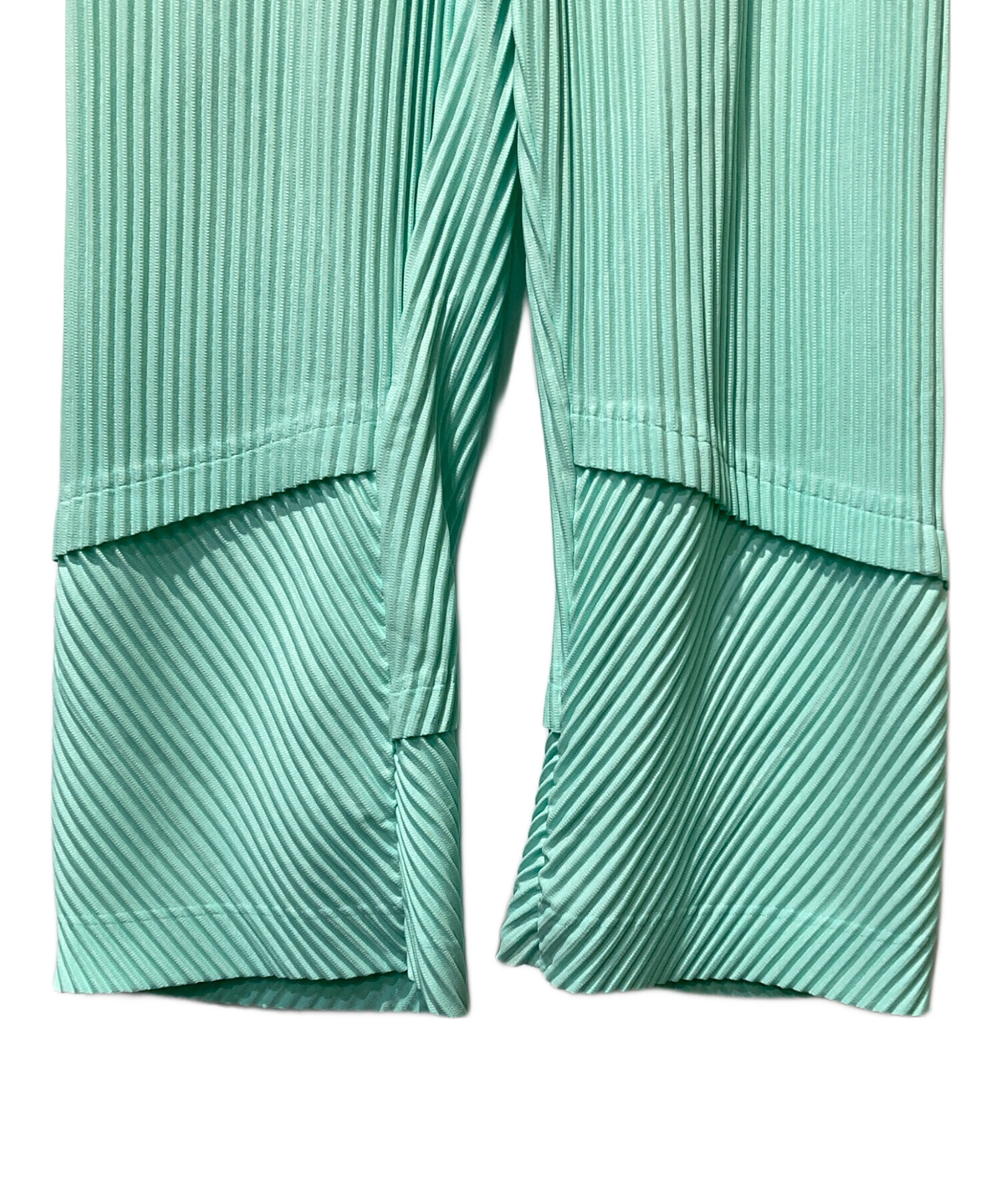 homme plisse パンツ　グリーン 中古・古着通販】HOMME PLISSE ISSEY MIYAKE (オム プリッセ イッセイ