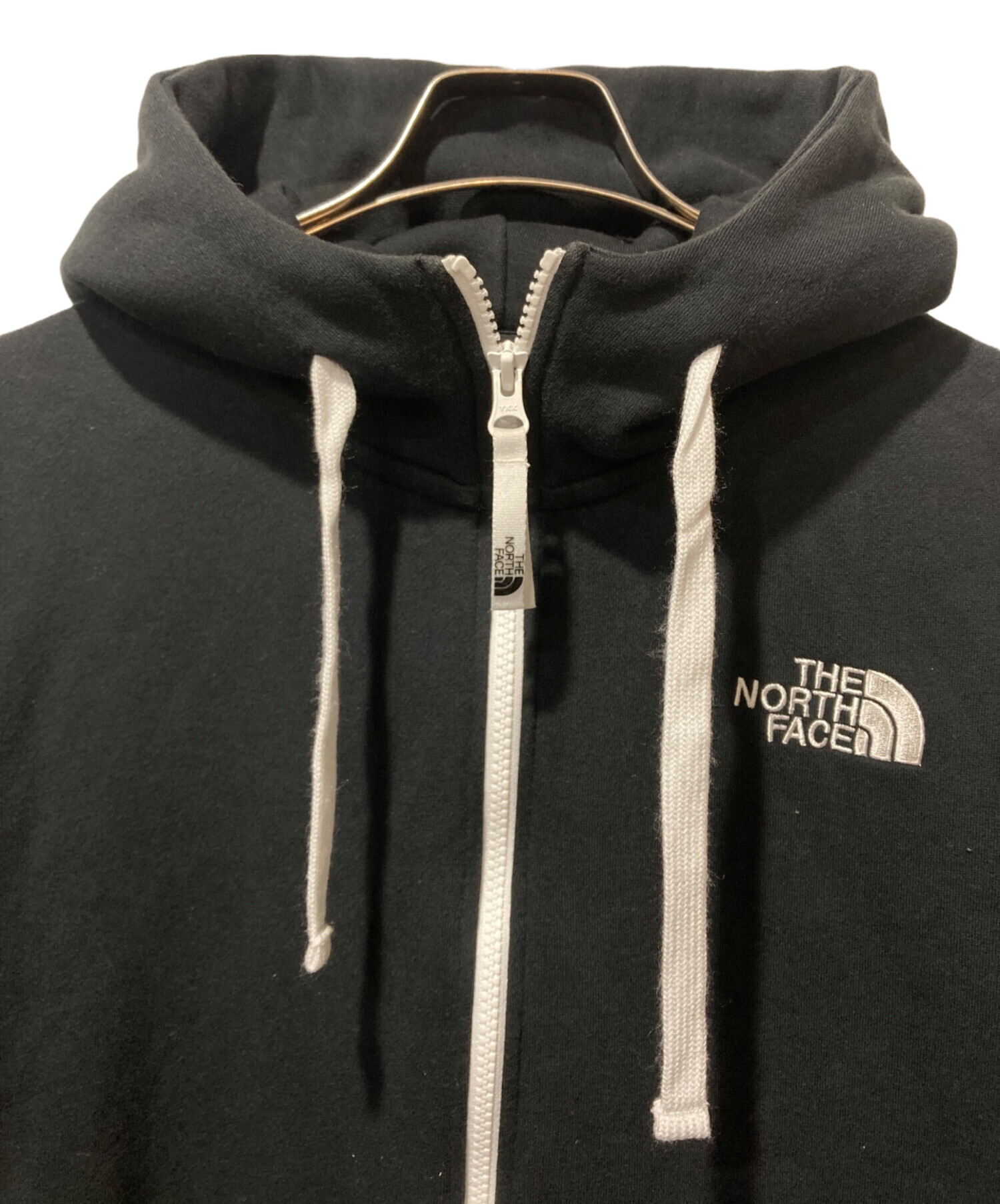 未使用に近い★ノースフェイス★パーカー★M THE NORTH FACE (ザ ノースフェイス) 裏起毛 ロゴプリント プル