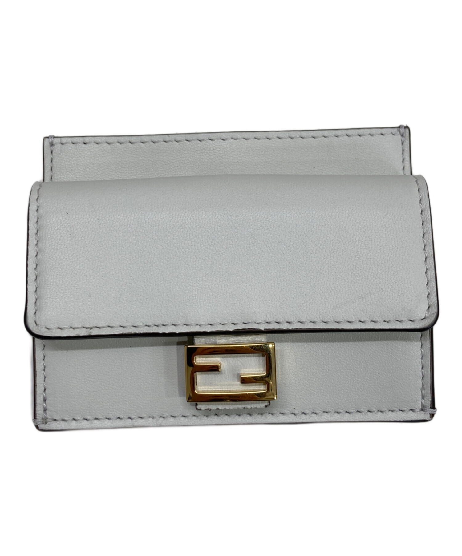 中古・古着通販】FENDI (フェンディ) バゲット カードケース ホワイト