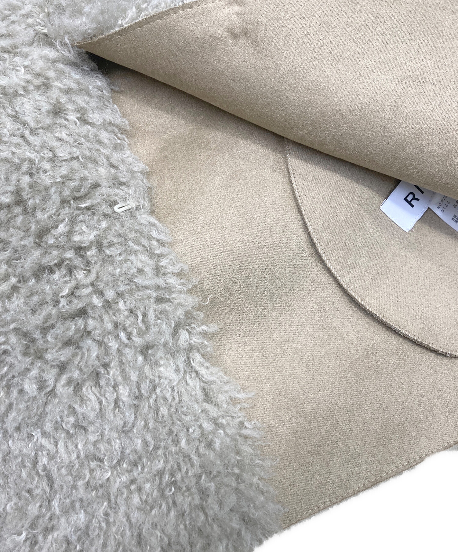 中古・古着通販】RISLEY (リズレー) チベットラム風リバーシブル 中古・古着通販】RISLEY (リズレー) チベットラム風リバーシブル