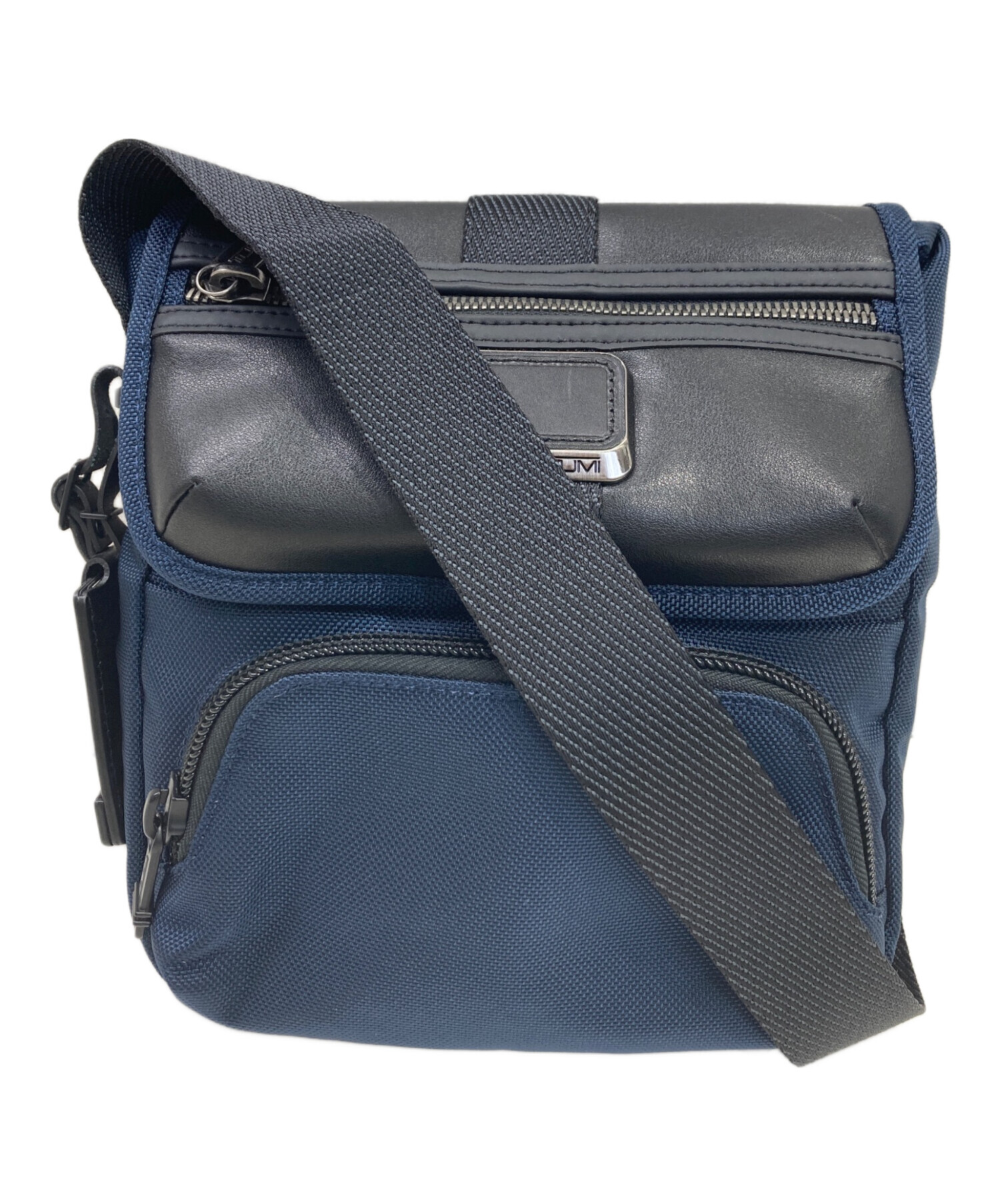 中古・古着通販】TUMI (トゥミ) ショルダーバッグ ネイビー｜ブランド