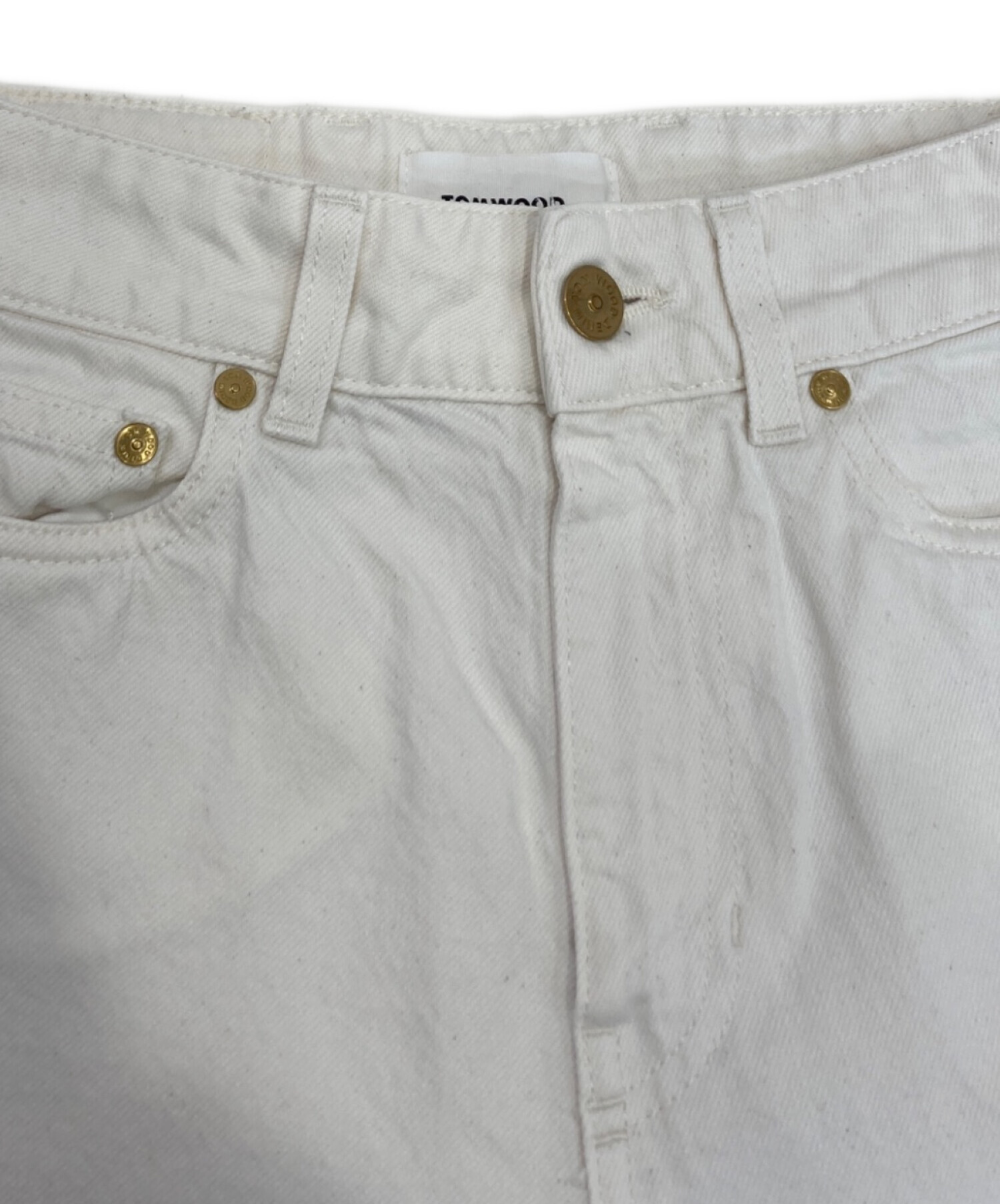 未使用品 TOMWOOD トムウッド VANESSA ホワイトデニムパンツ 24 中古・古着通販】TOM WOOD (トムウッド) デニムパンツ ホワイト サイズ