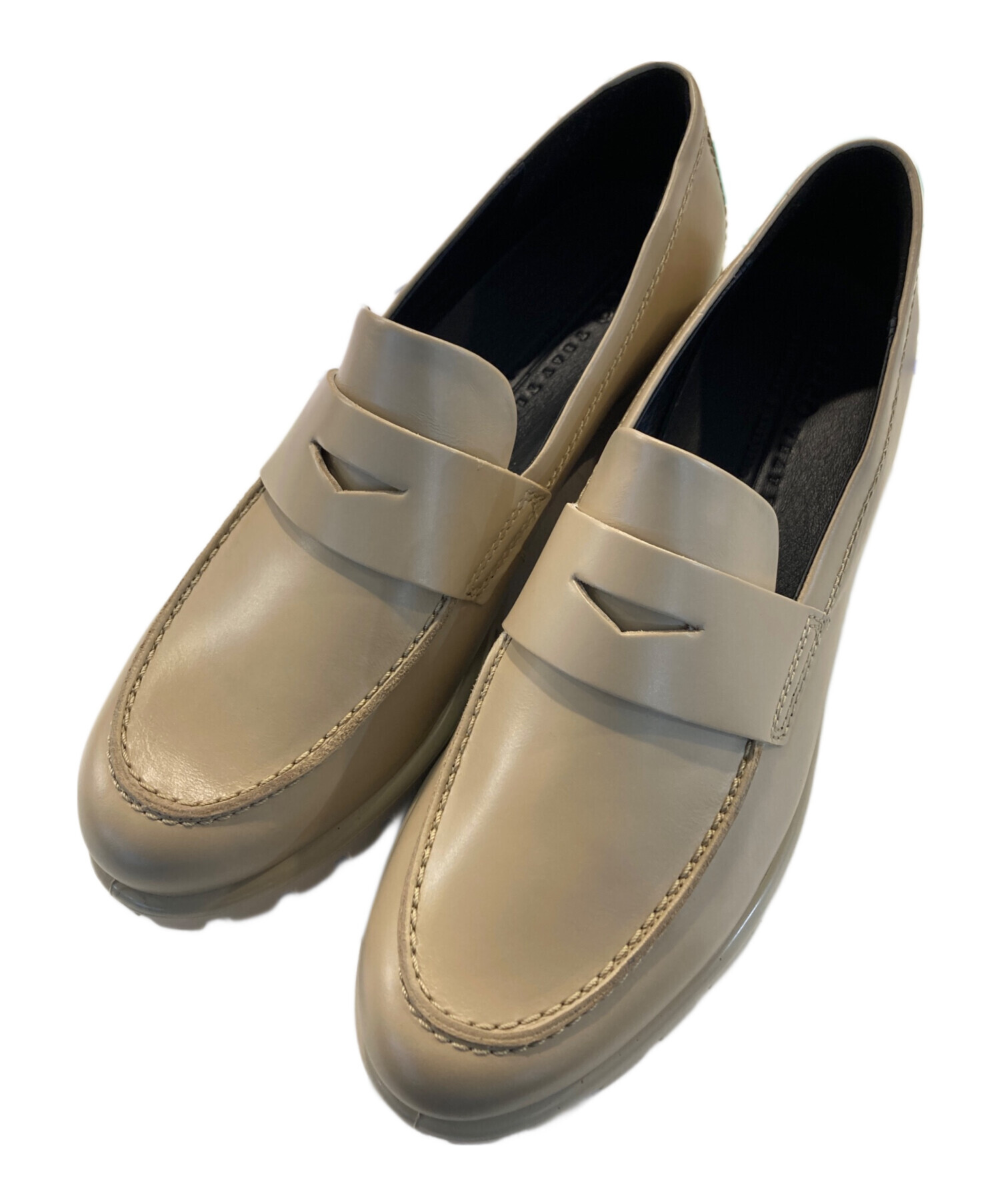 中古・古着通販】ECCO (エコー) ローファー ベージュ サイズ:24.5cm 