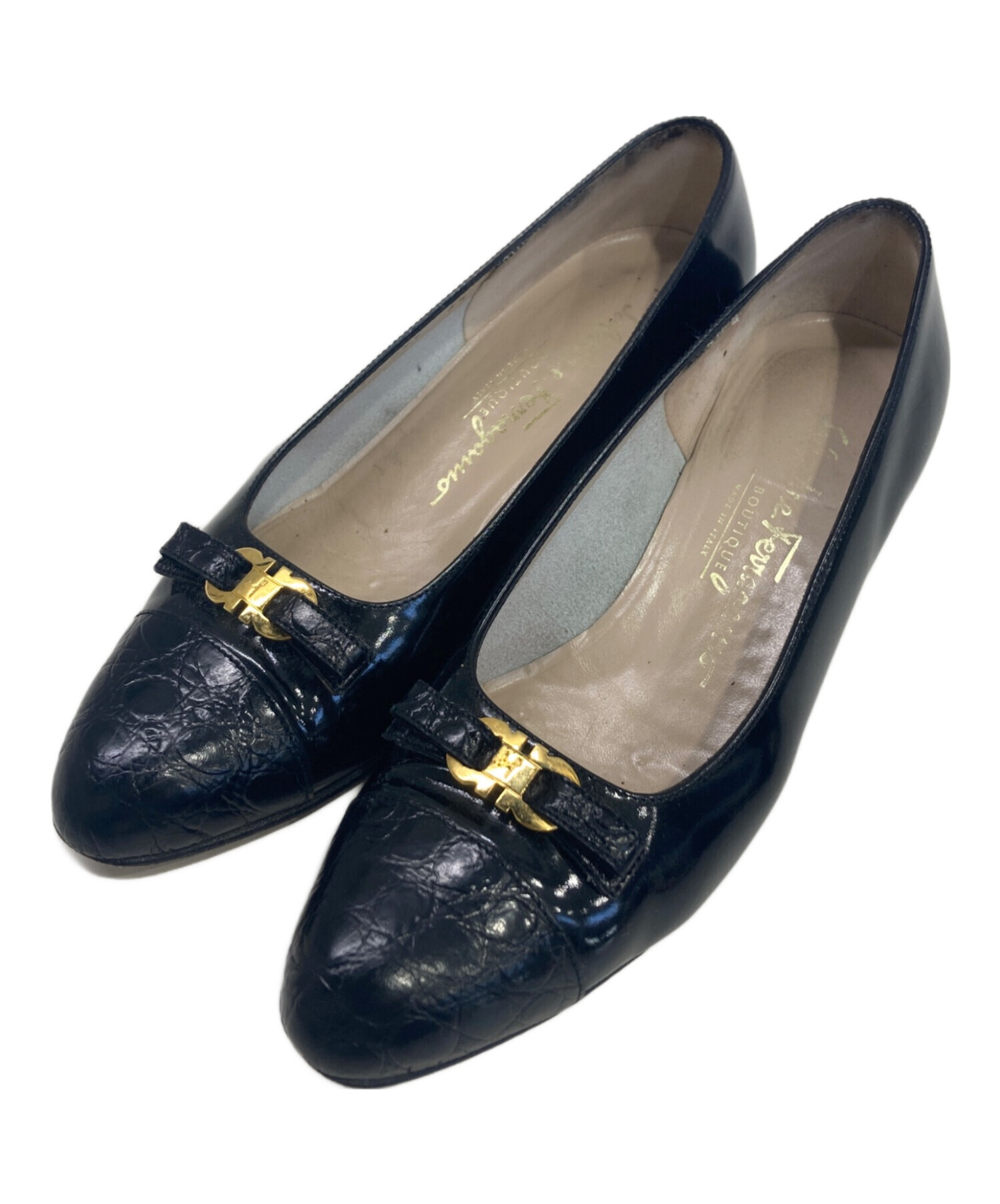 Salvatore Ferragamo ニコレッタヌバック紺　パンプスサイズ8 中古・古着通販】Salvatore Ferragamo (サルヴァトーレ フェラガモ