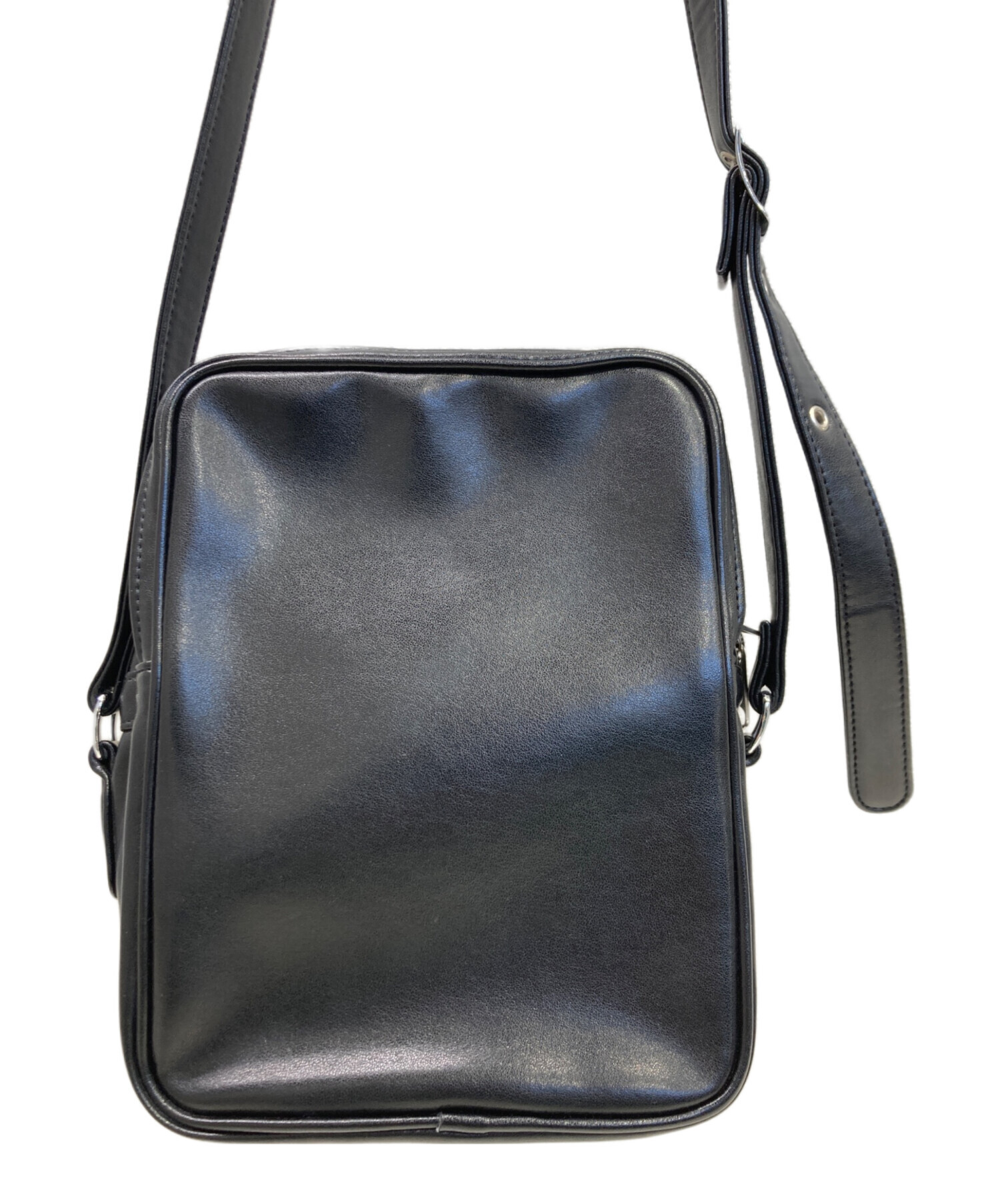 コムデギャルソン フェイクレザーショルダーバッグ 黒used 中古・古着通販】COMME des GARCONS (コムデギャルソン) フェイク