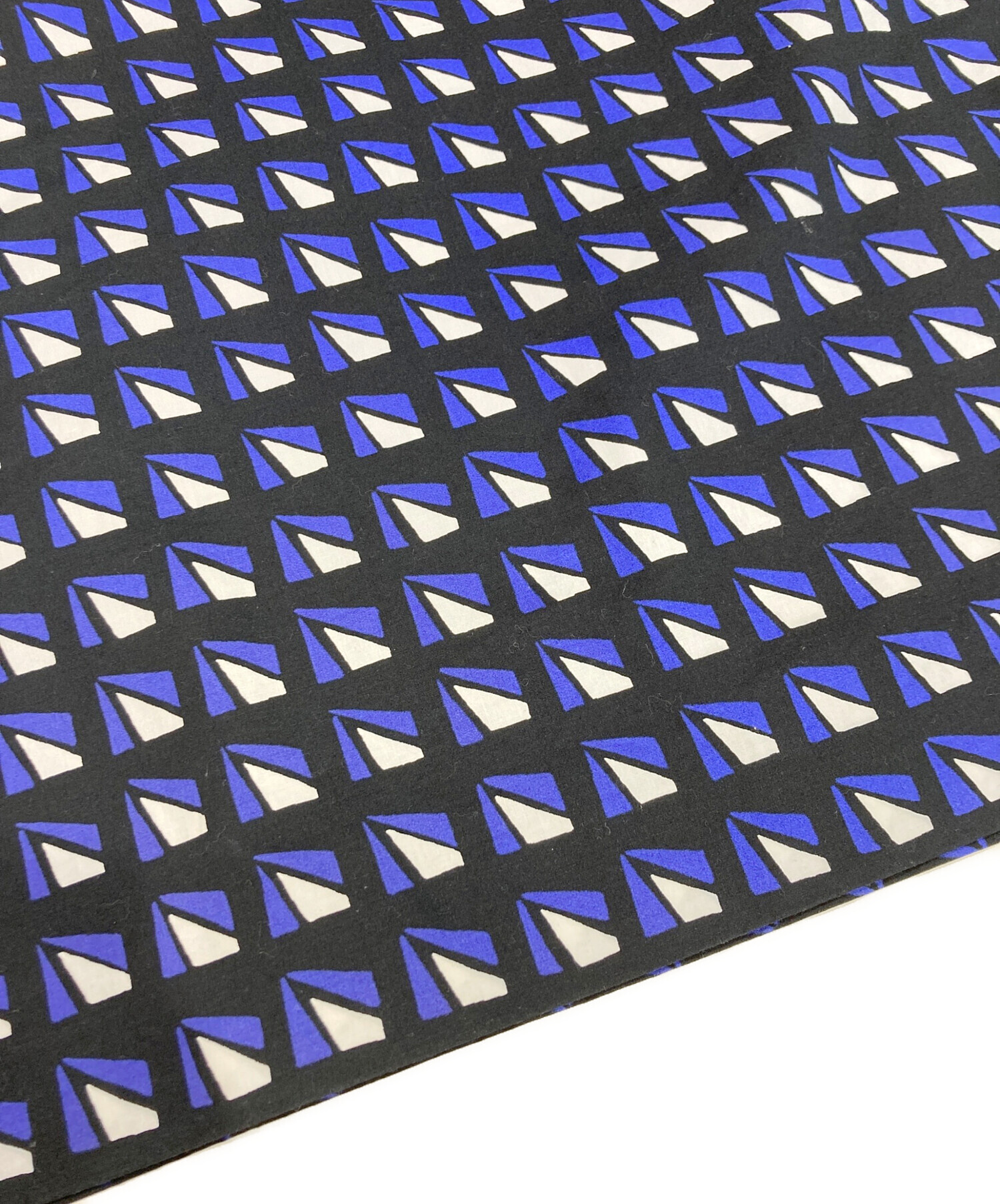 PRADA ライトブルー ノースリーブ ワンピース　プラダ 中古・古着通販】PRADA (プラダ) ワンピース ホワイト サイズ:40