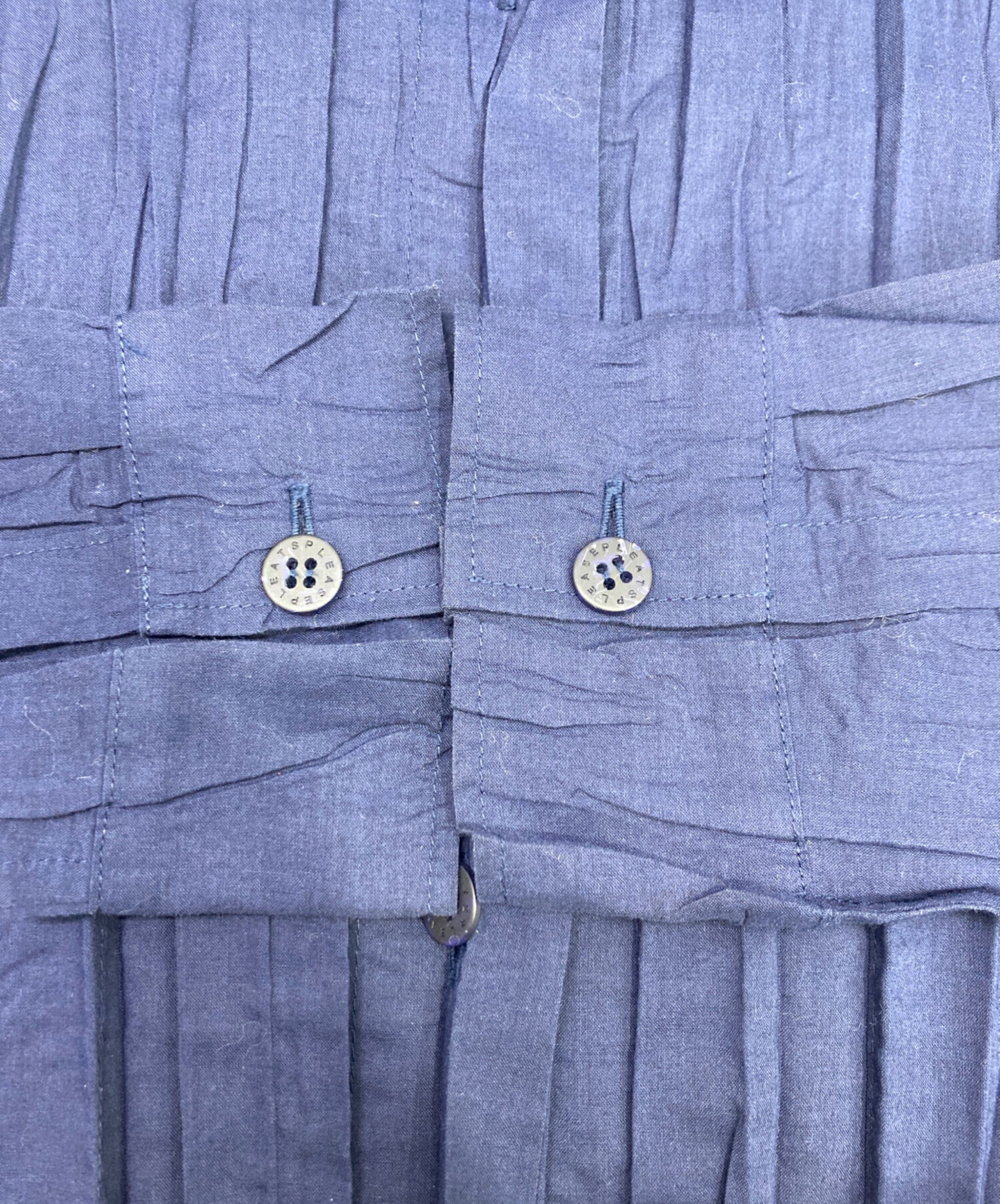 Pleats Please ダークブルー 長袖シャツ　サイズ3 PLEATS PLEASE ISSEY MIYAKE - 極美品 プリーツプリーズ イッセイ