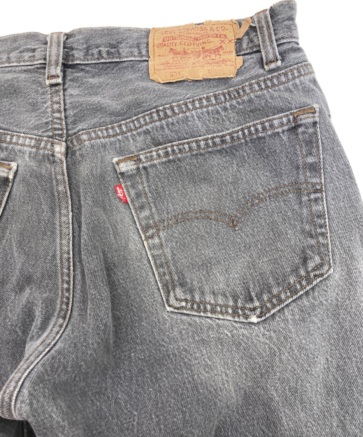 中古・古着通販】LEVI'S (リーバイス) 先染めデニムパンツ 中古・古着通販】LEVI'S (リーバイス) 先染めデニムパンツ