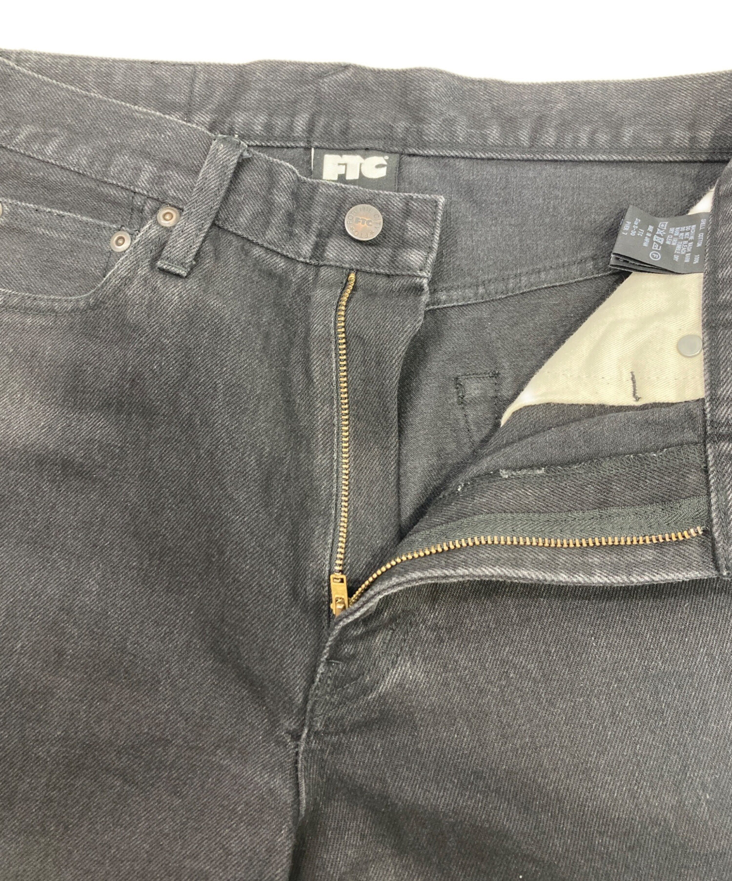 中古・古着通販】FTC (エフティーシー) PIER 7 デニムパンツ ブラック 