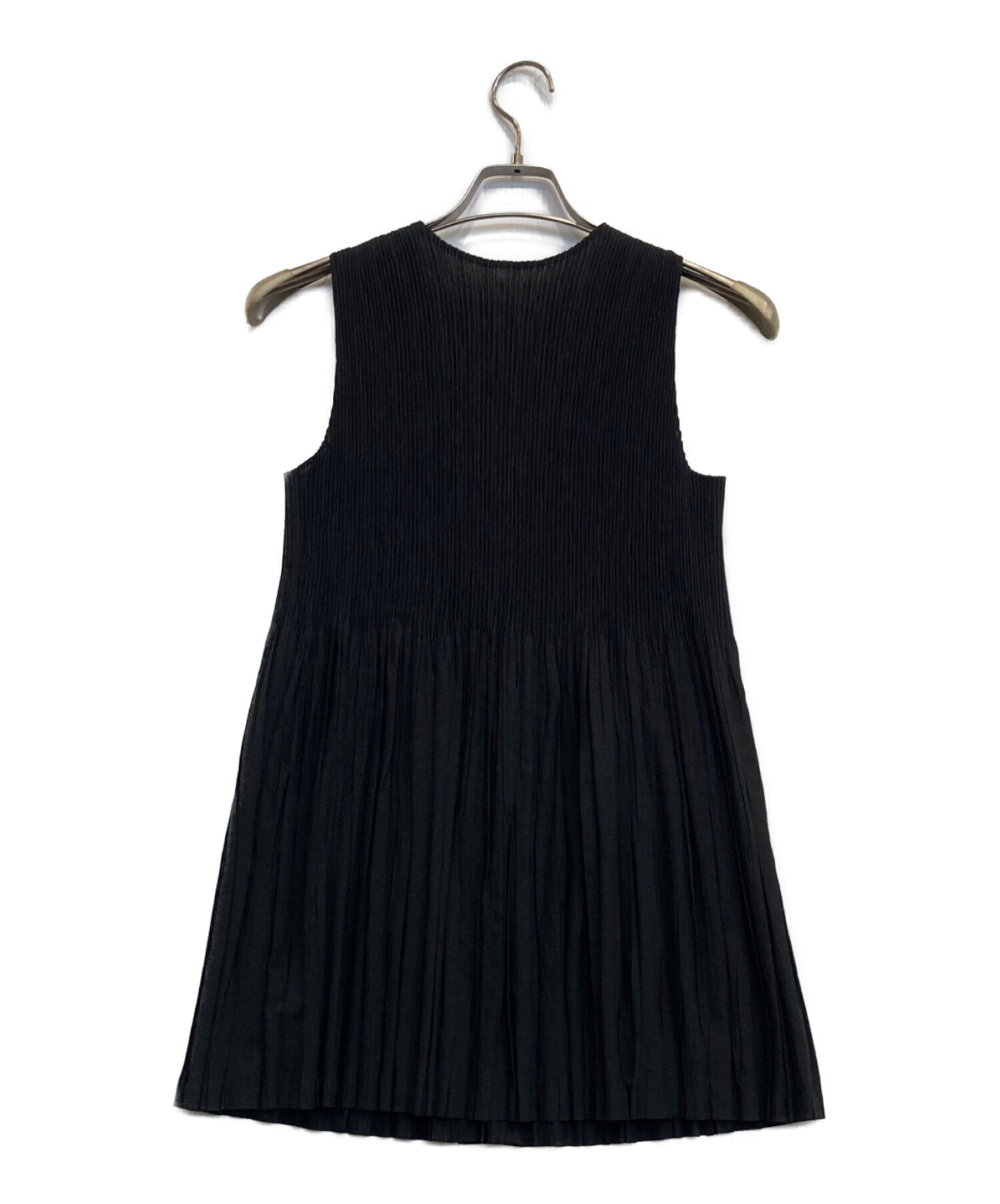 ISSEY MIYAKE FETE フリル付きグレーとブラックのベスト 中古・古着通販】ISSEY MIYAKE FETE (イッセイミヤケフェット) ベスト