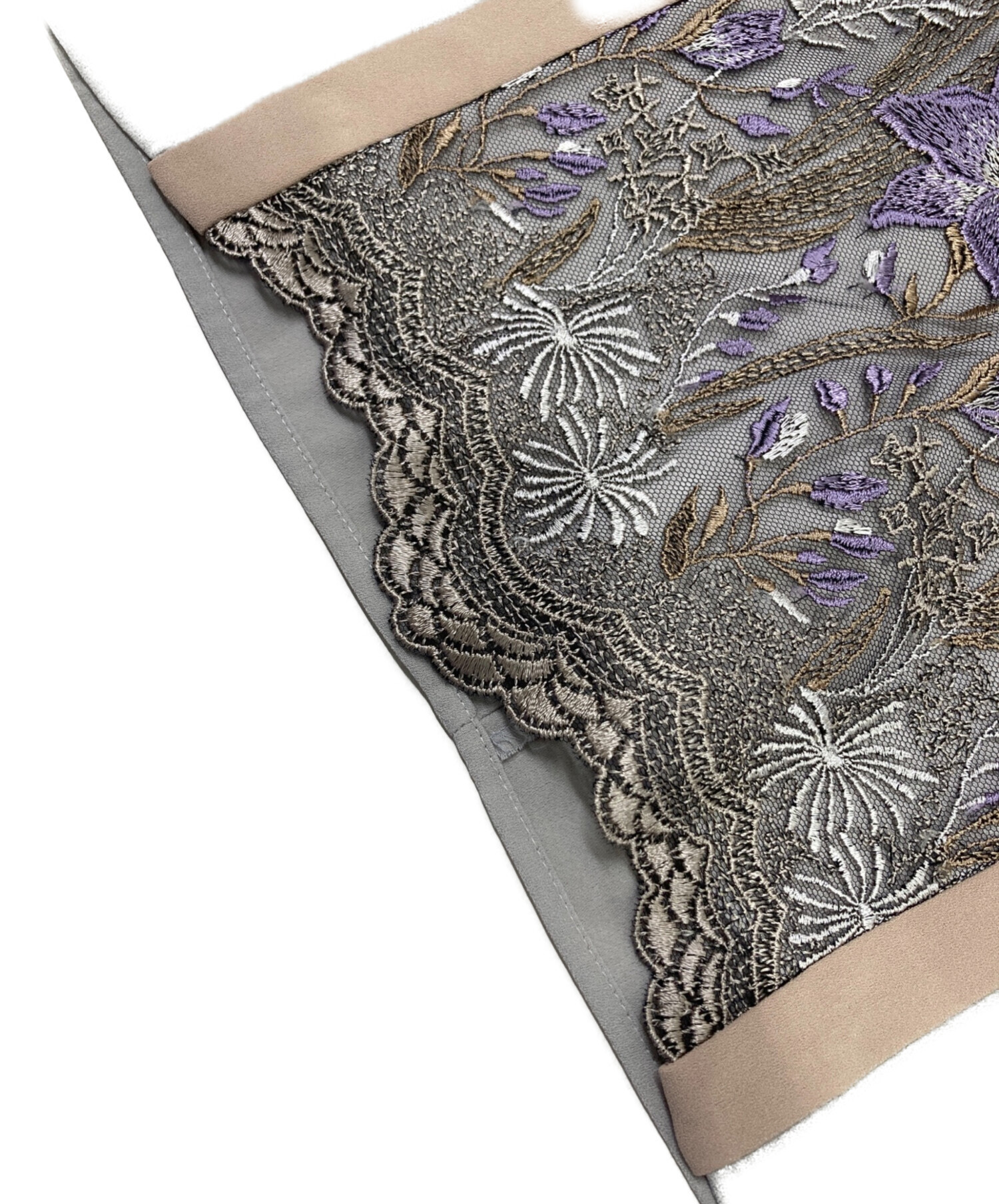 美品✨MURRAL FLAMED FLOWER BLOUSE ブラウス 中古・古着通販】MURRAL (ミューラル) Framed flower blouse ベージュ