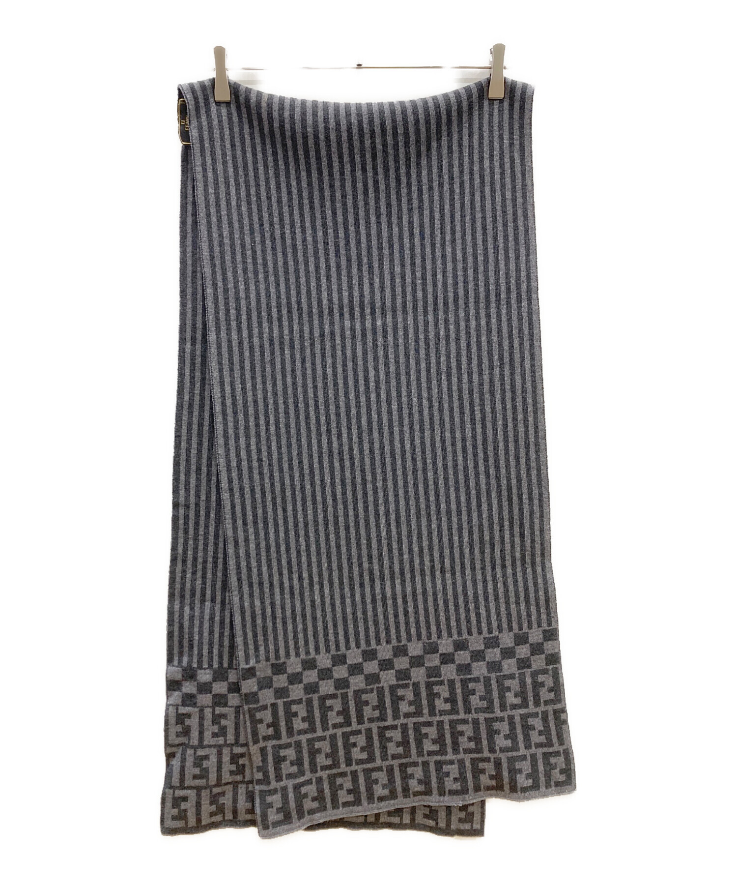 中古・古着通販】FENDI (フェンディ) マフラー グレー サイズ:42