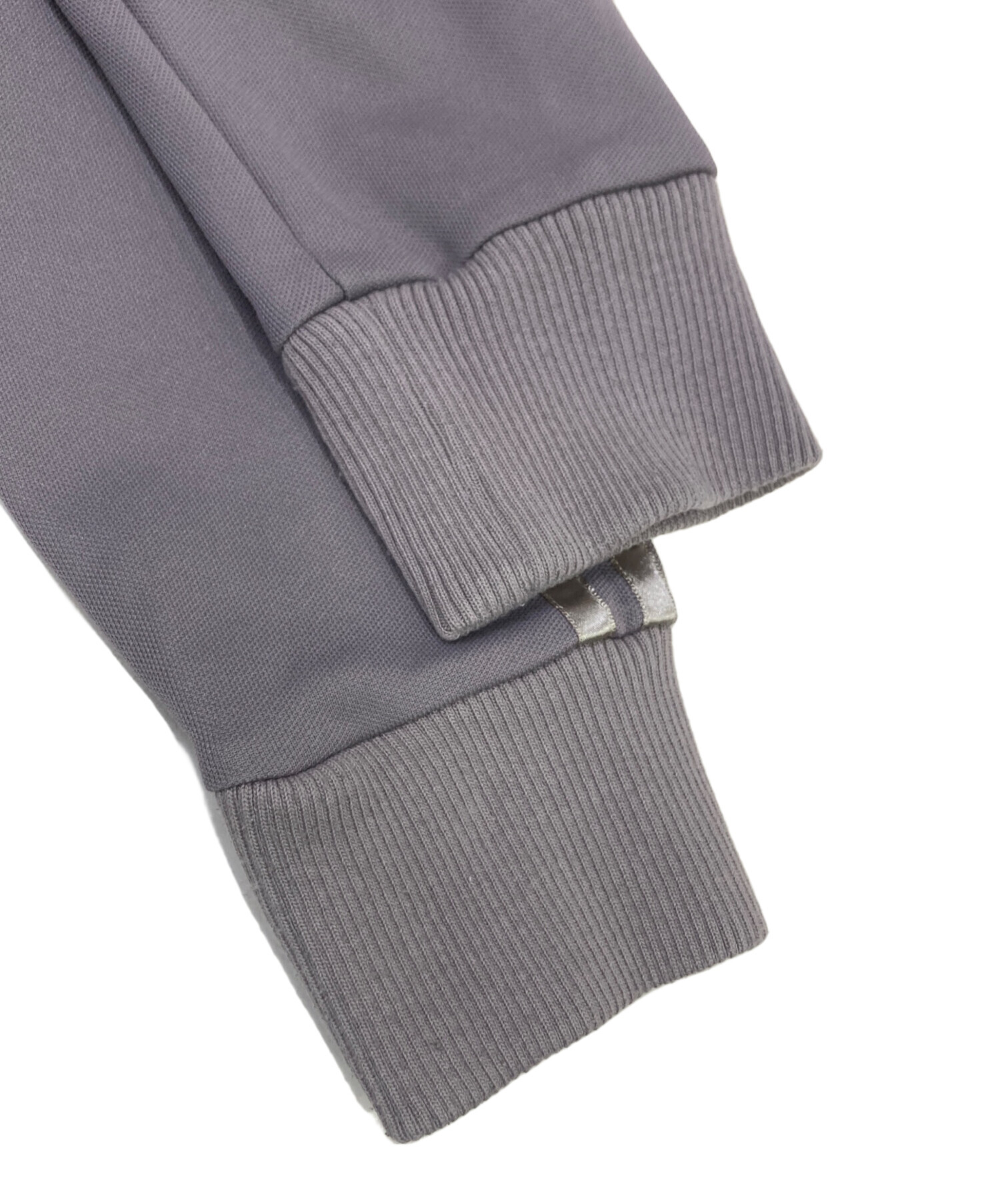 ハ*ト様 FRED PERRY グレー トラックジャケット 中古・古着通販】FRED PERRY (フレッドペリー) トラックジャケット