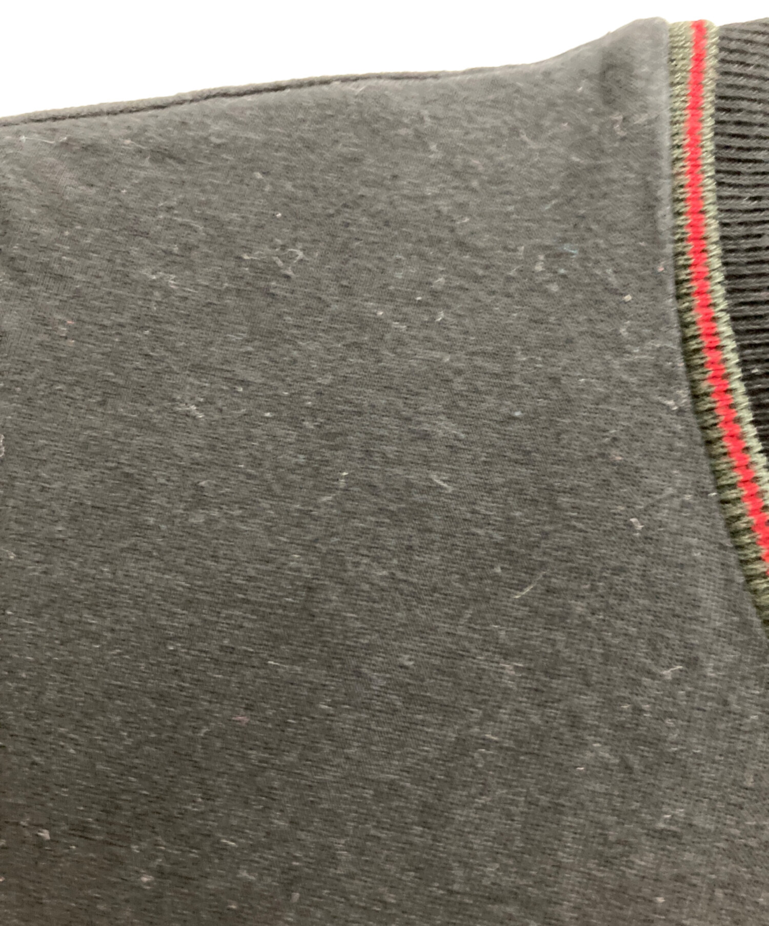中古・古着通販】GUCCI (グッチ) ワンポイントロゴTシャツ ブラック